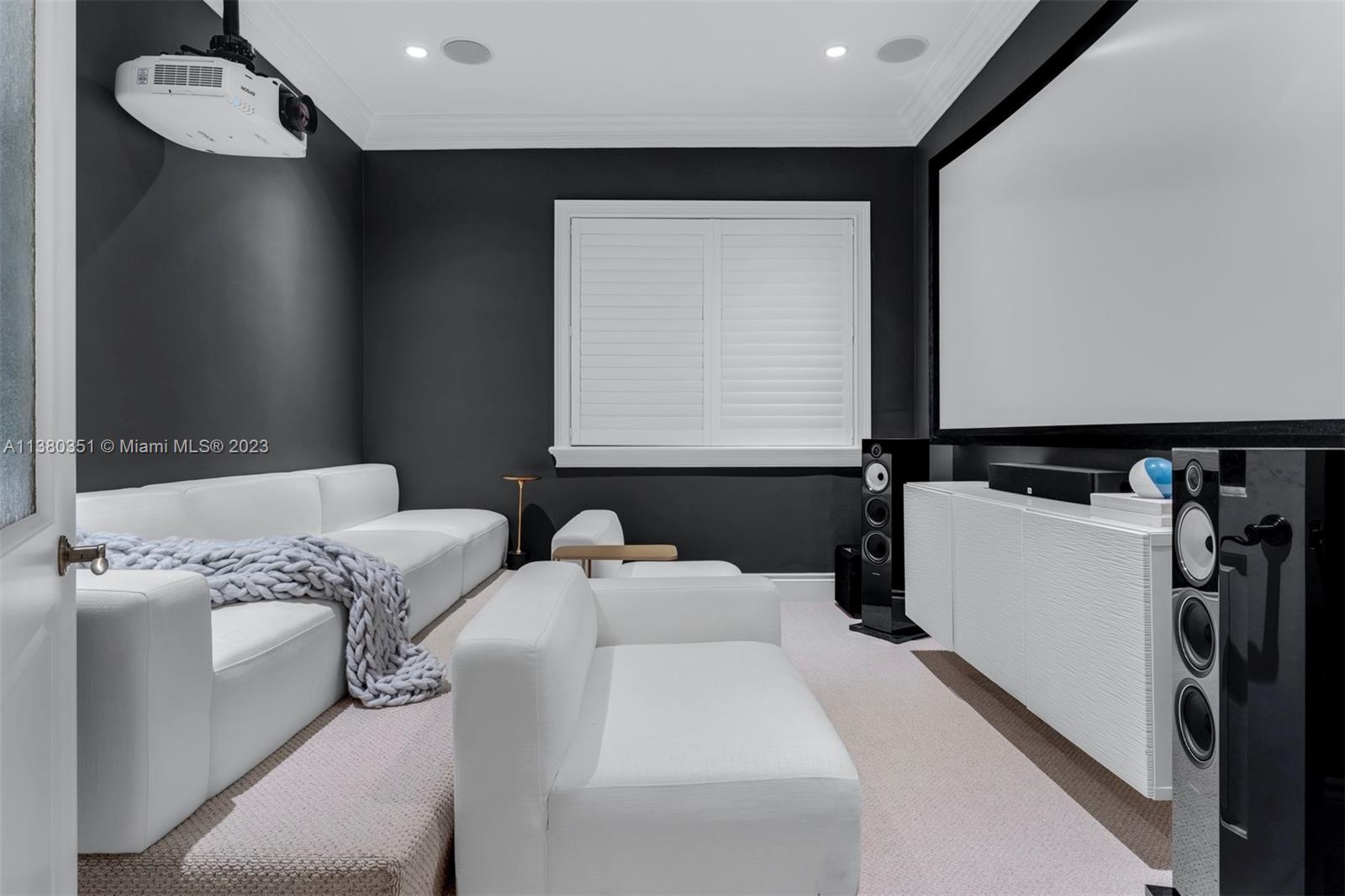 FARMERS ACRES - Residential