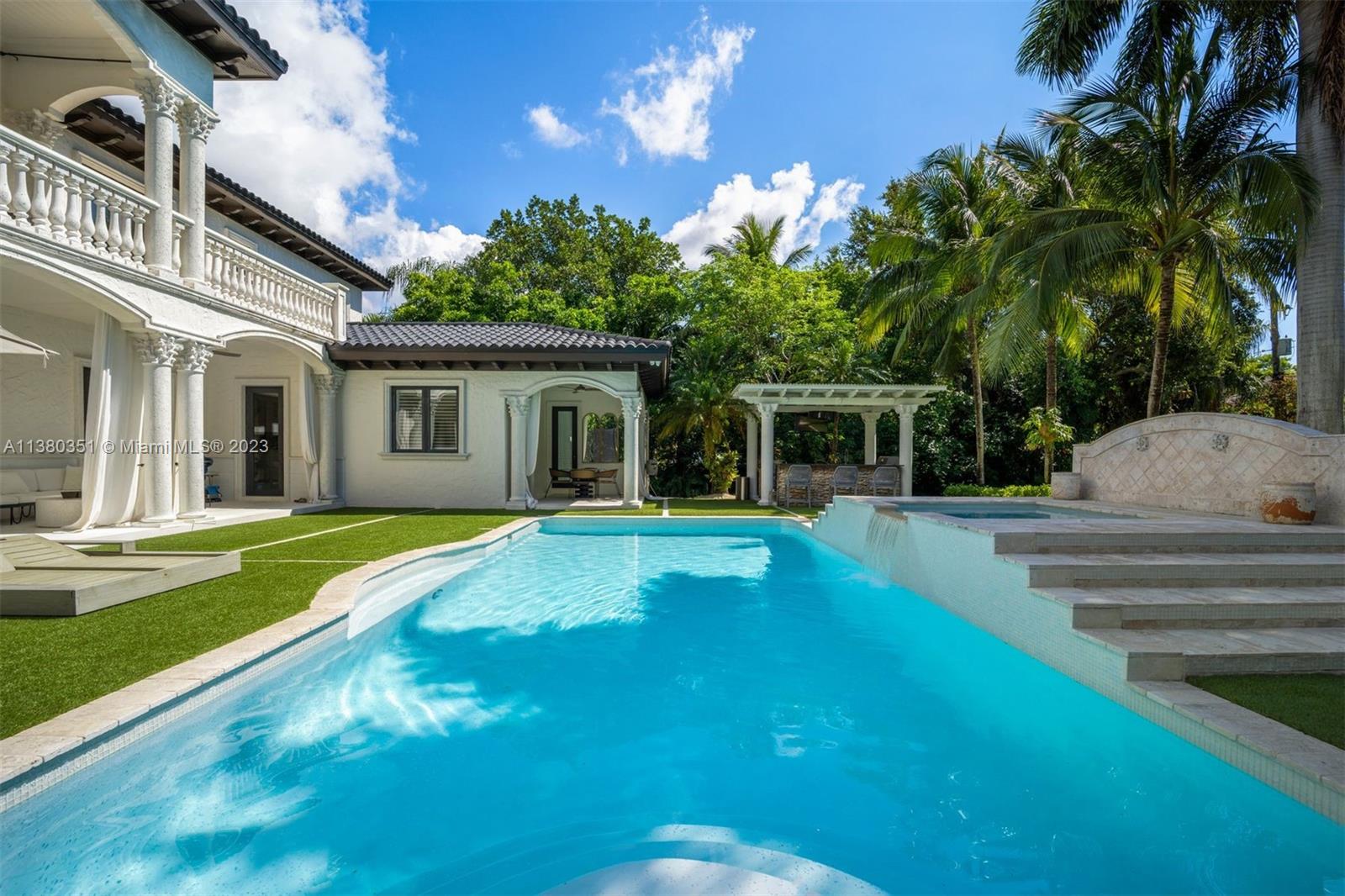 FARMERS ACRES - Residential