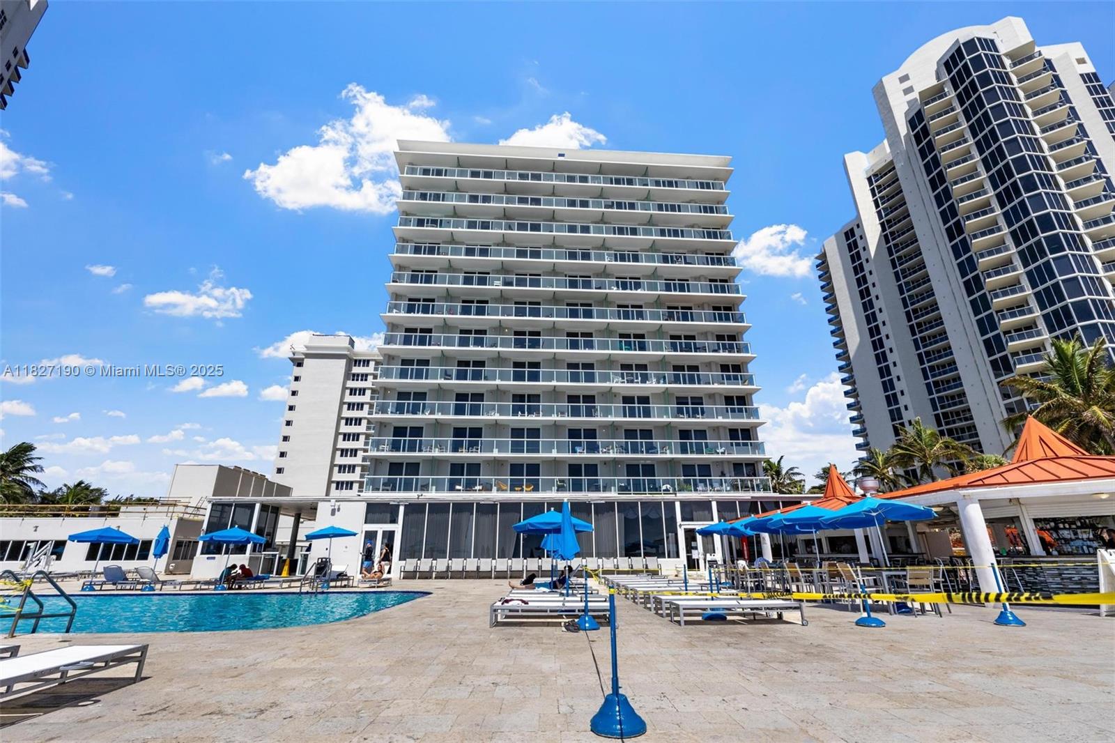 THE AVENTURA BEACH CLUB C - Residential