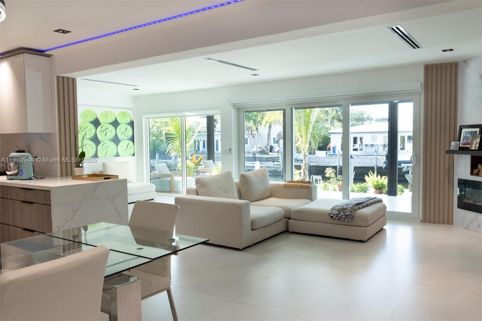 POMPANO ISLES SEC - Residential Lease