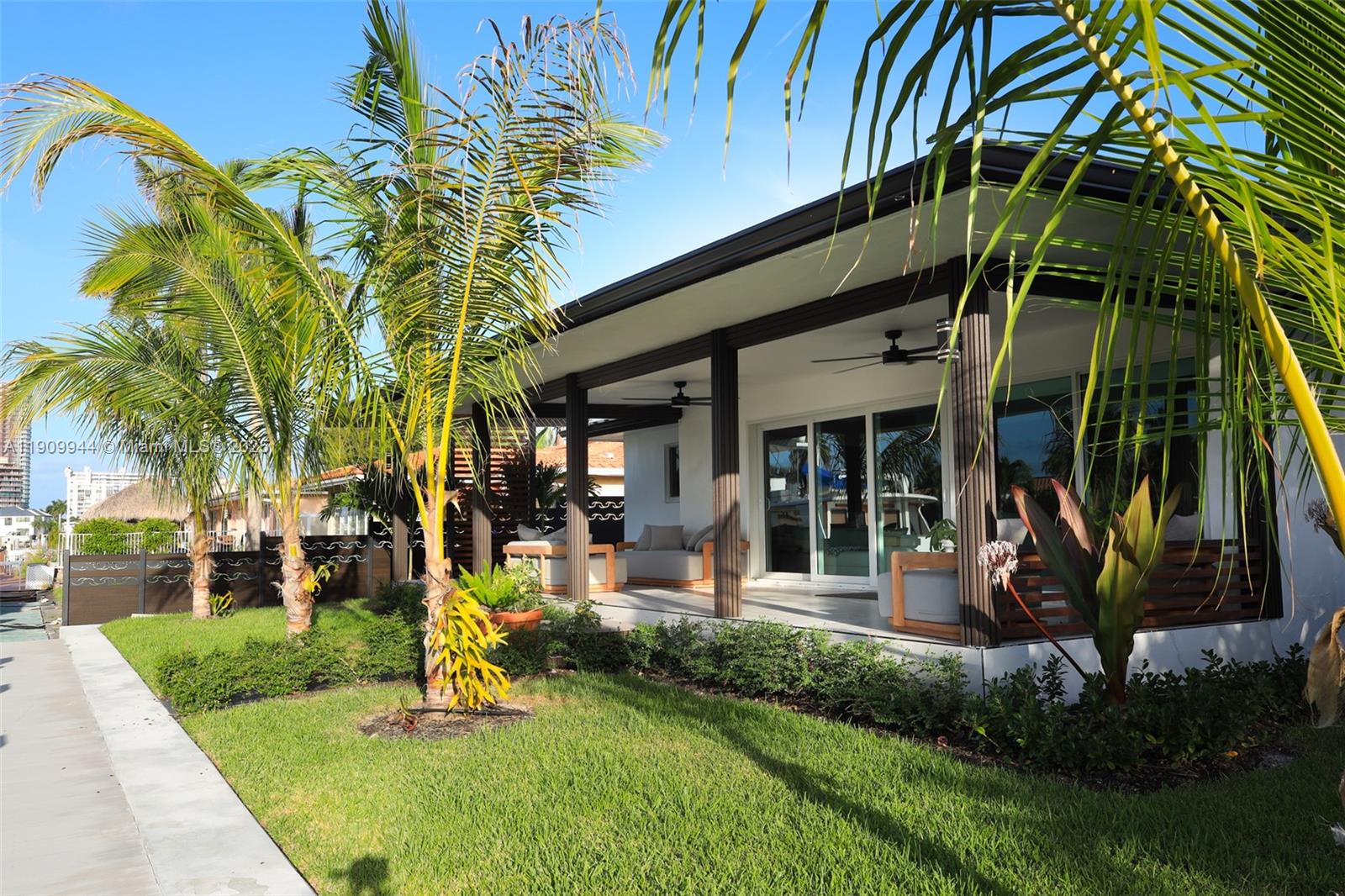 POMPANO ISLES SEC - Residential Lease