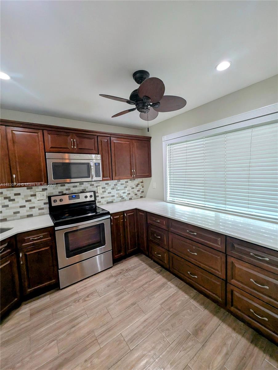 9579 SW 1st Ct 9579