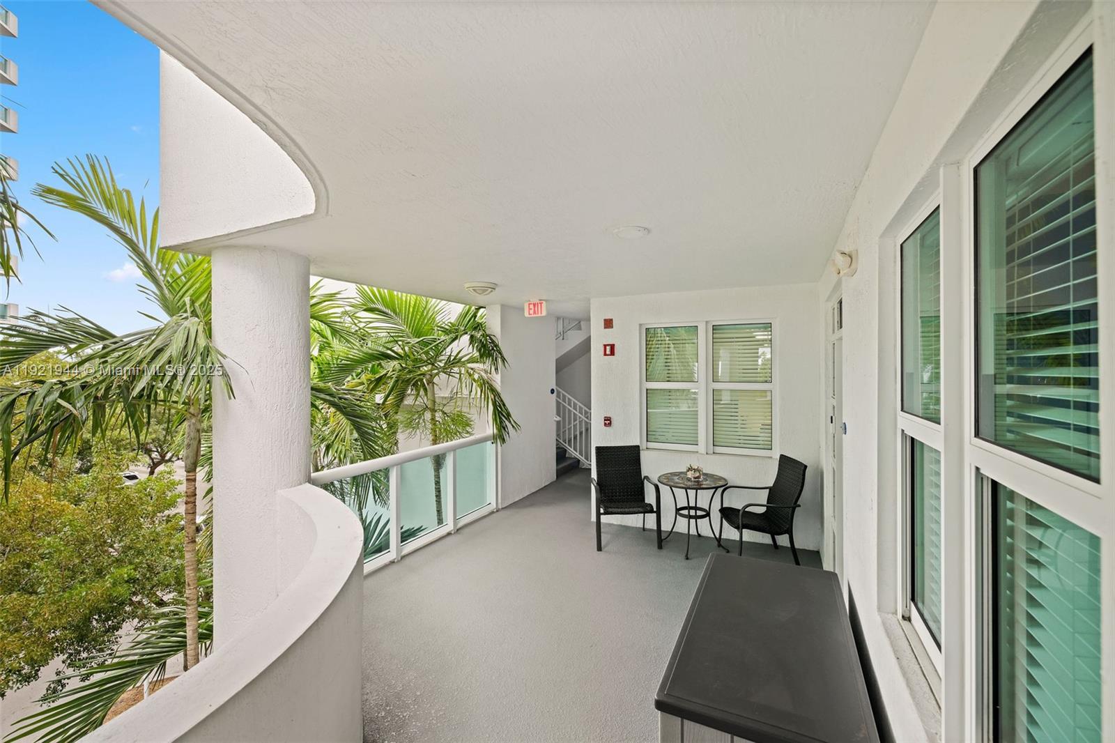 7914 Harbor Island Dr 303