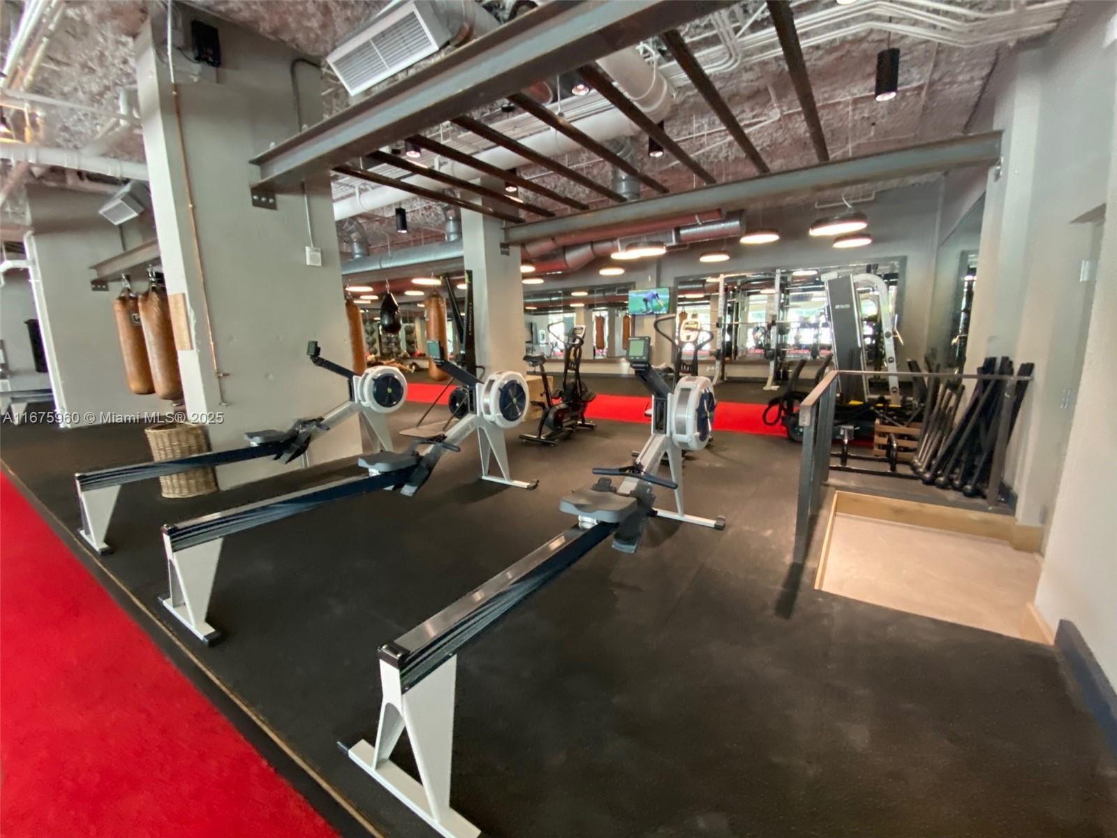 RONEY PALACE CONDO - Residential Lease