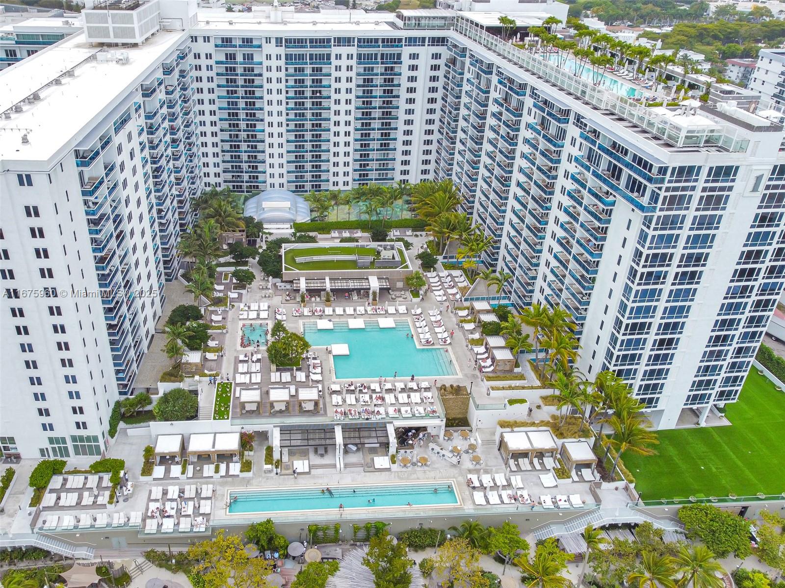 RONEY PALACE CONDO - Residential Lease
