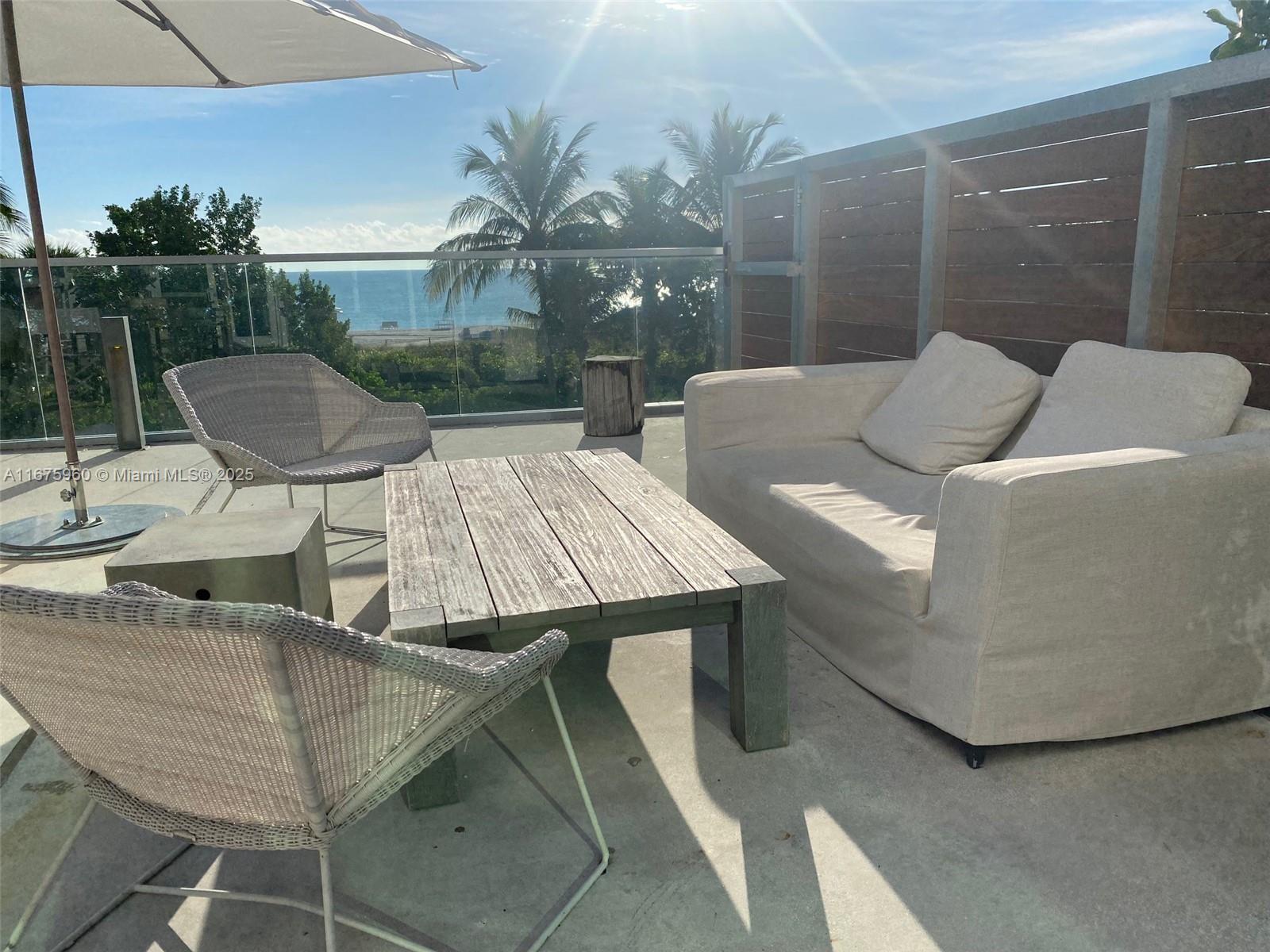 RONEY PALACE CONDO - Residential Lease