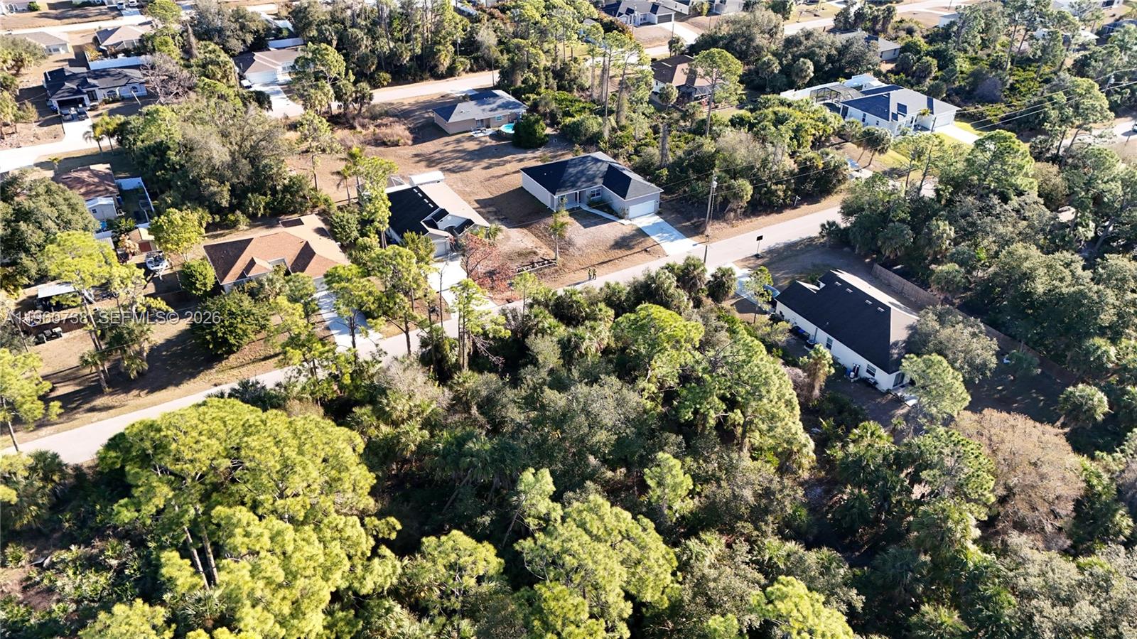 PORT CHARLOTTE - Land