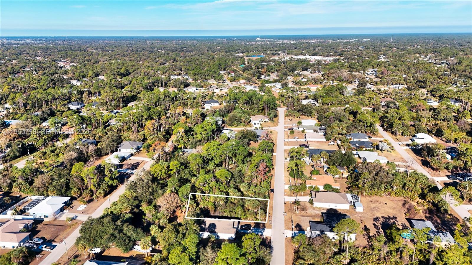 PORT CHARLOTTE - Land