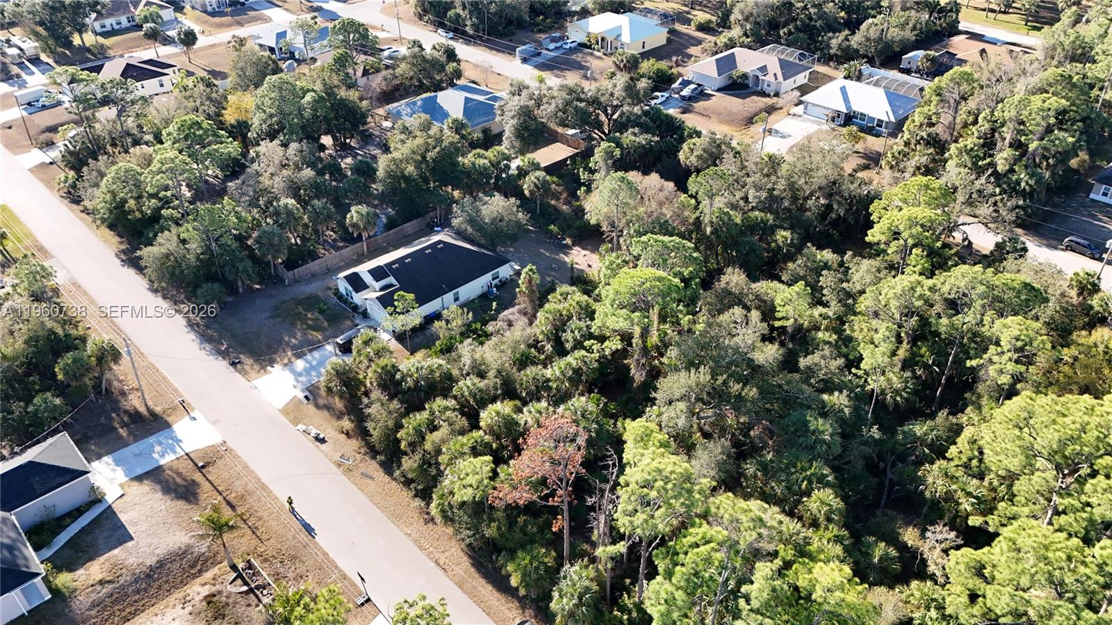 PORT CHARLOTTE - Land