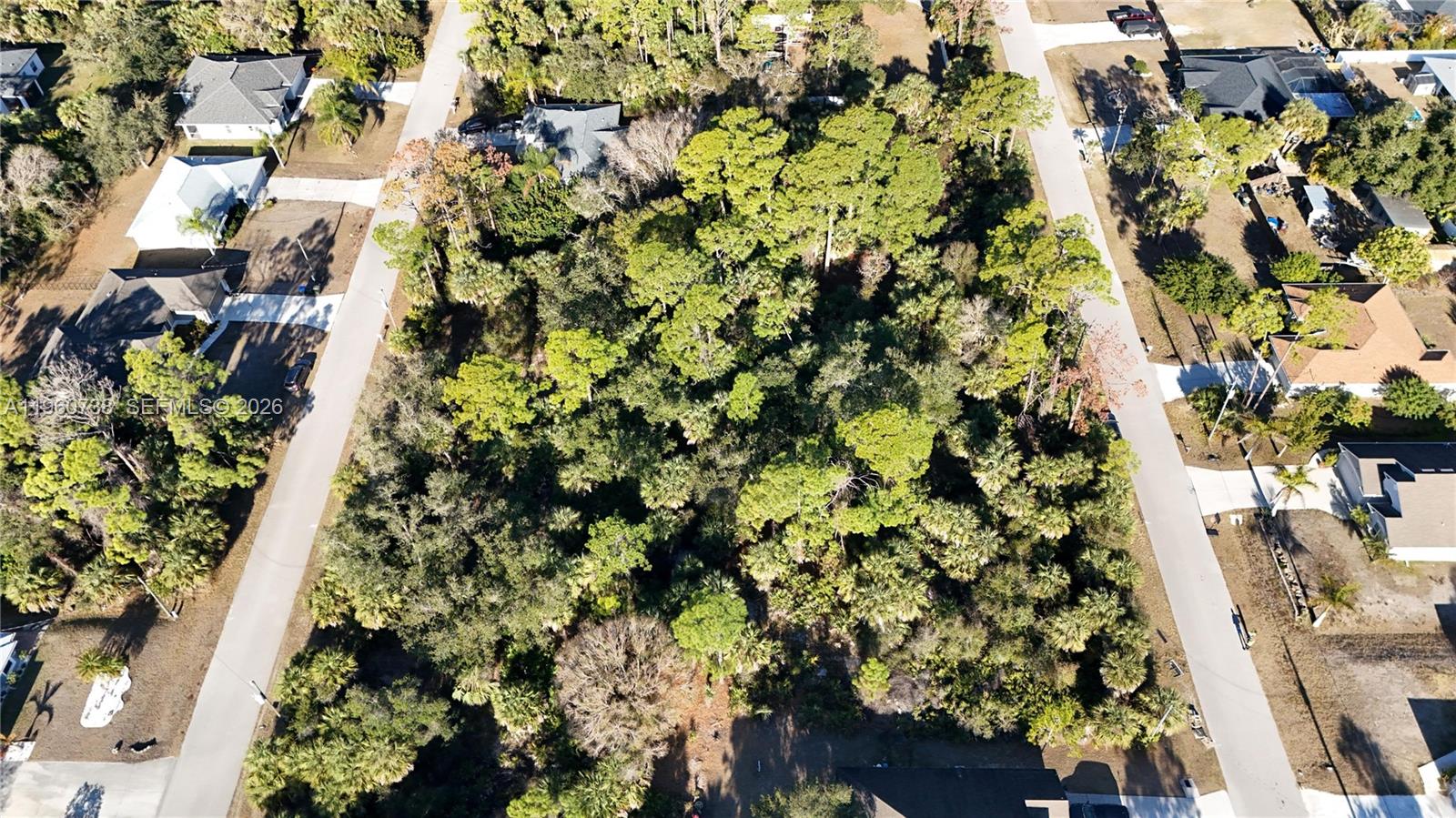 PORT CHARLOTTE - Land