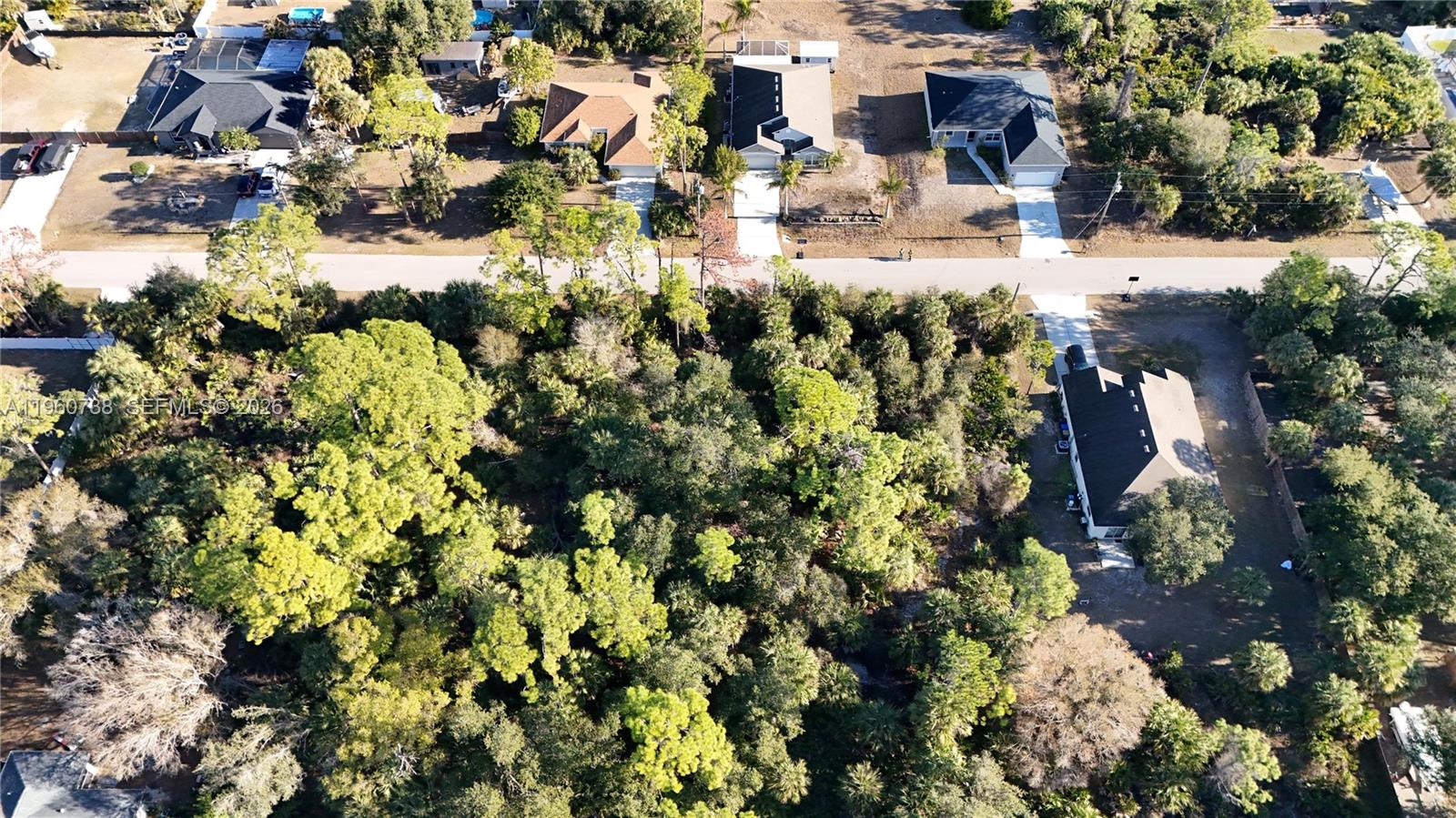 PORT CHARLOTTE - Land