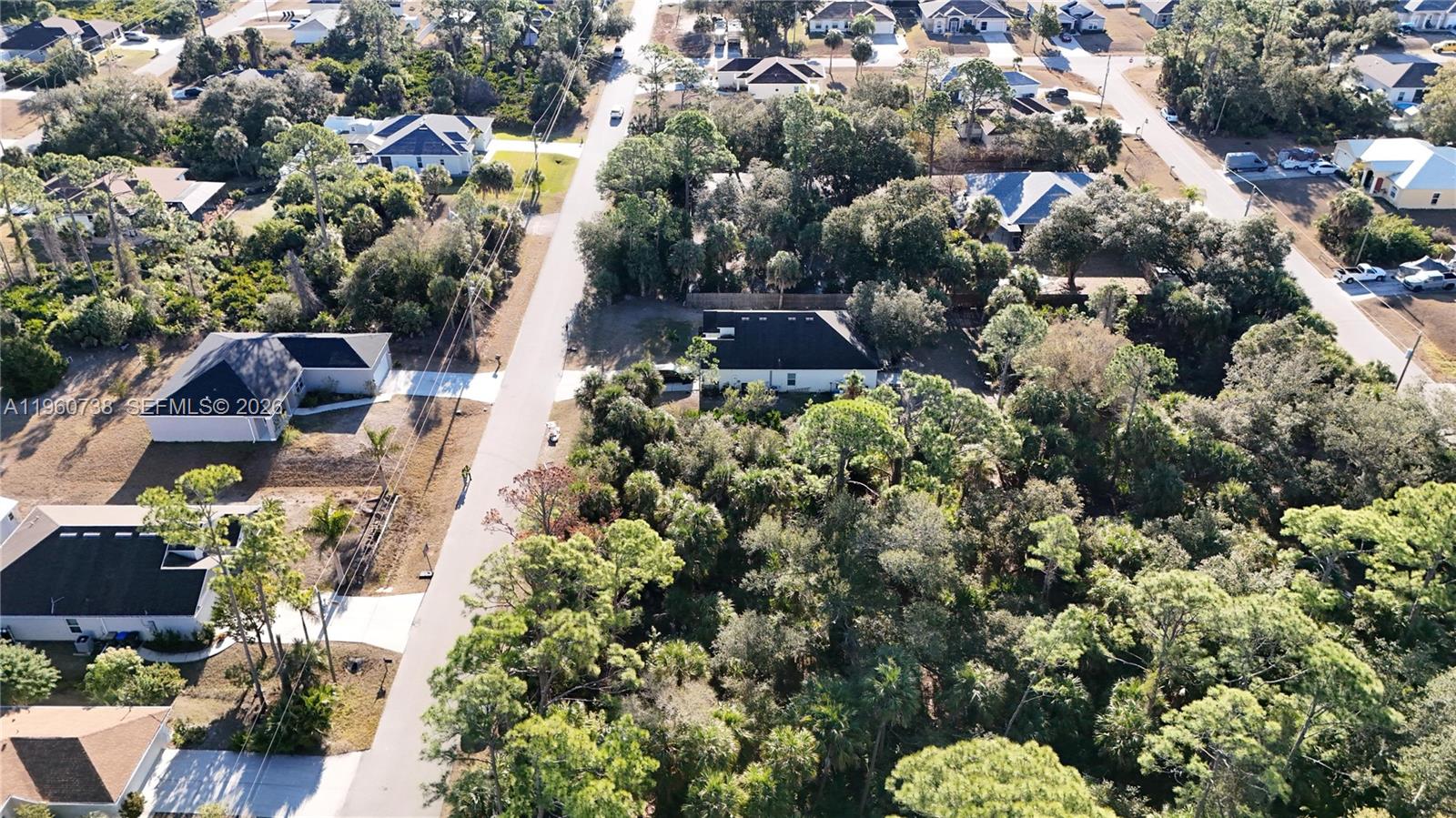 PORT CHARLOTTE - Land