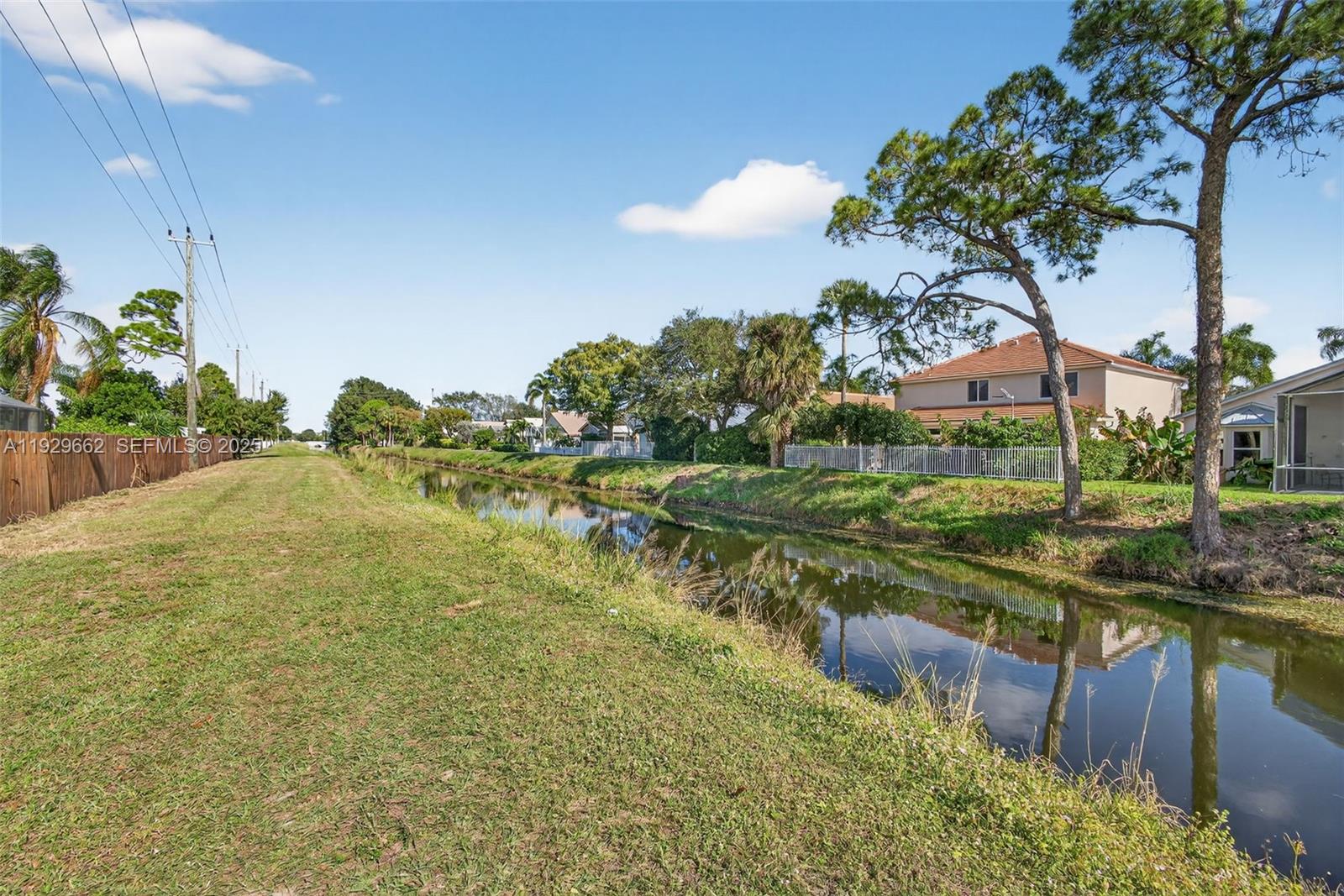 JUPITER VILLAGE PH VII - Residential