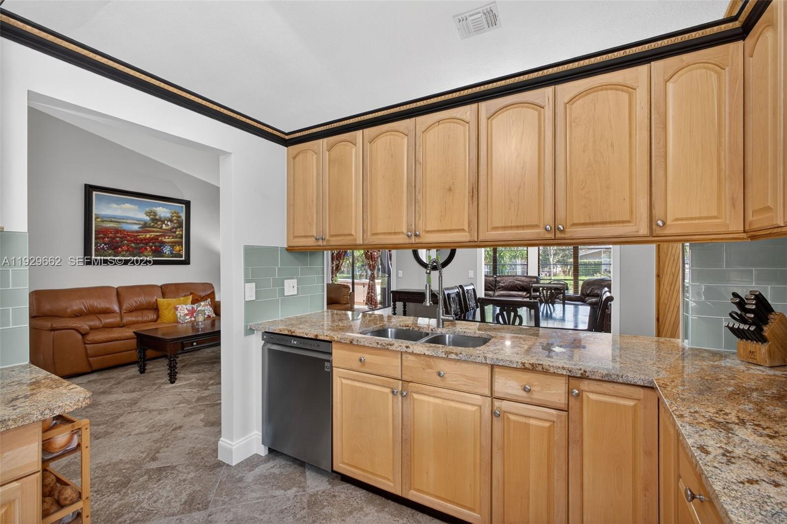 JUPITER VILLAGE PH VII - Residential