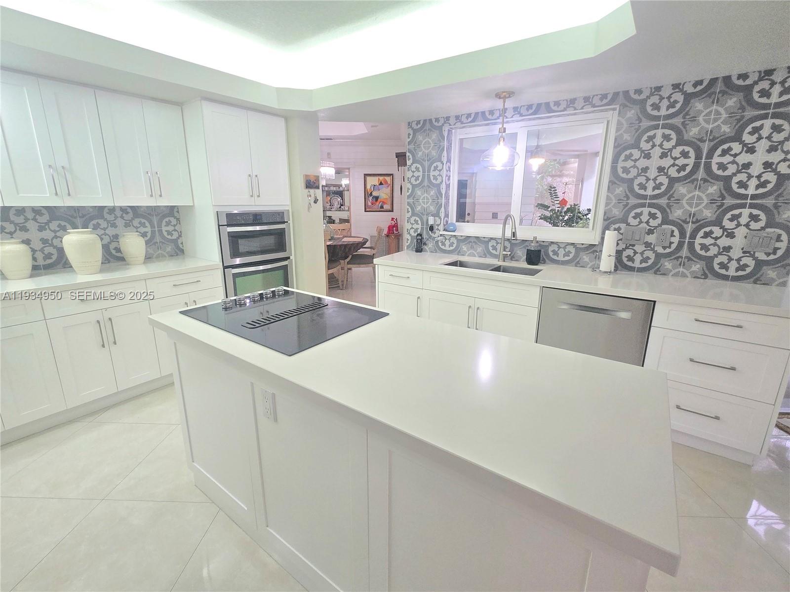 5TH ADDN TO ROYAL OAKS - Residential