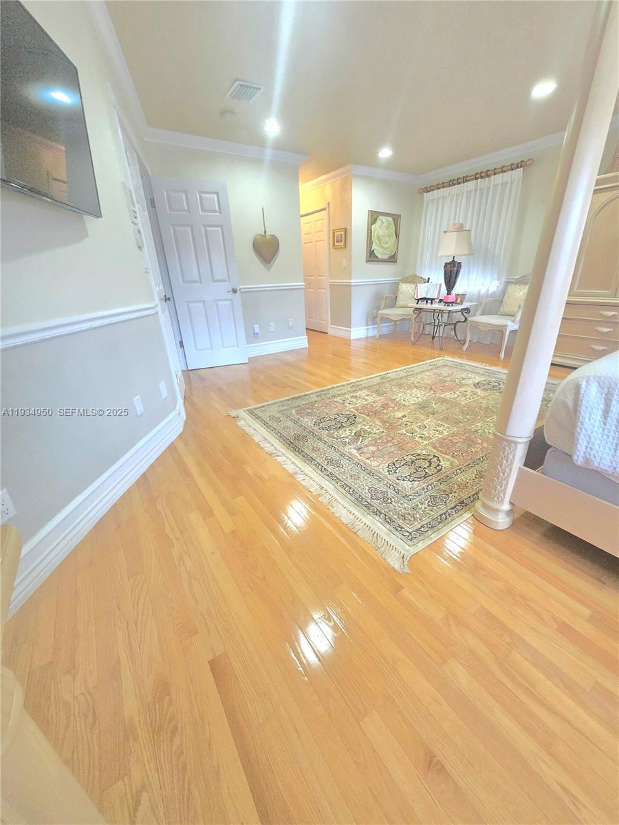 5TH ADDN TO ROYAL OAKS - Residential