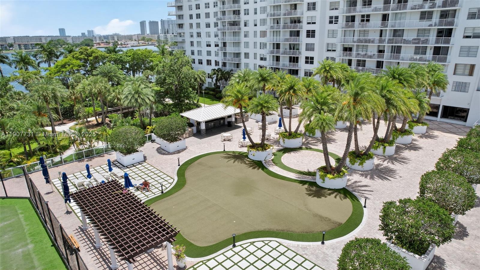 ADMIRALS PORT CONDO - WES - Residential Lease