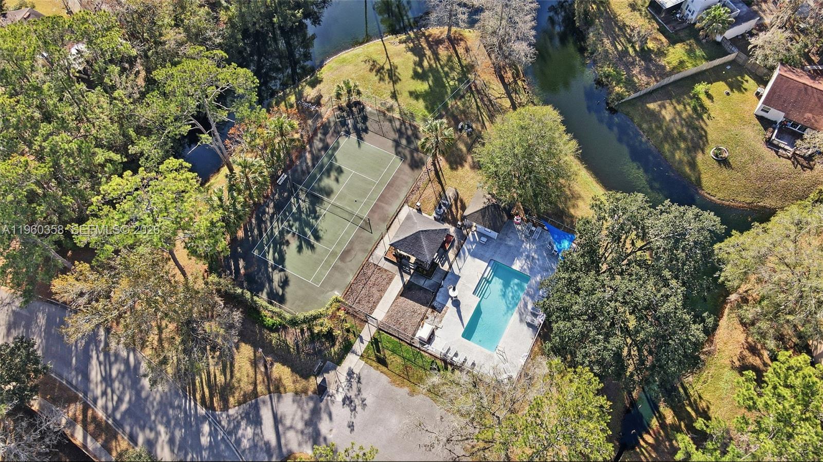 WALDEN WOOD - Residential