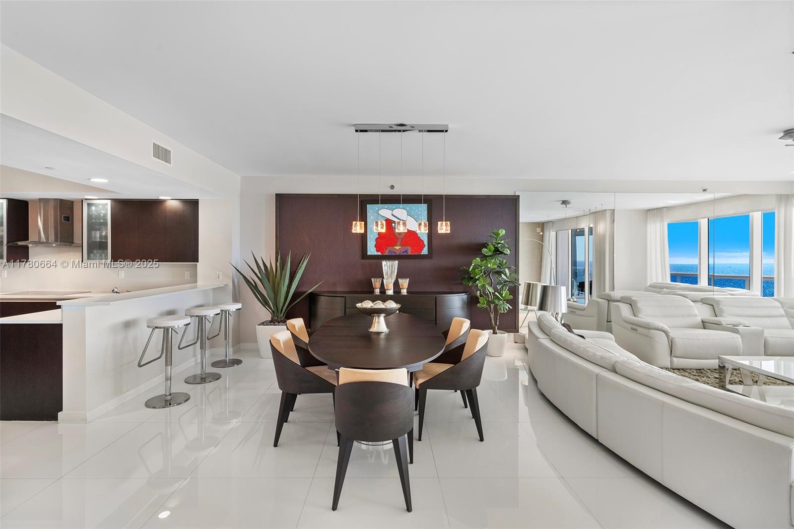 2711 HOLLYWOOD BEACH CONDO - Residential