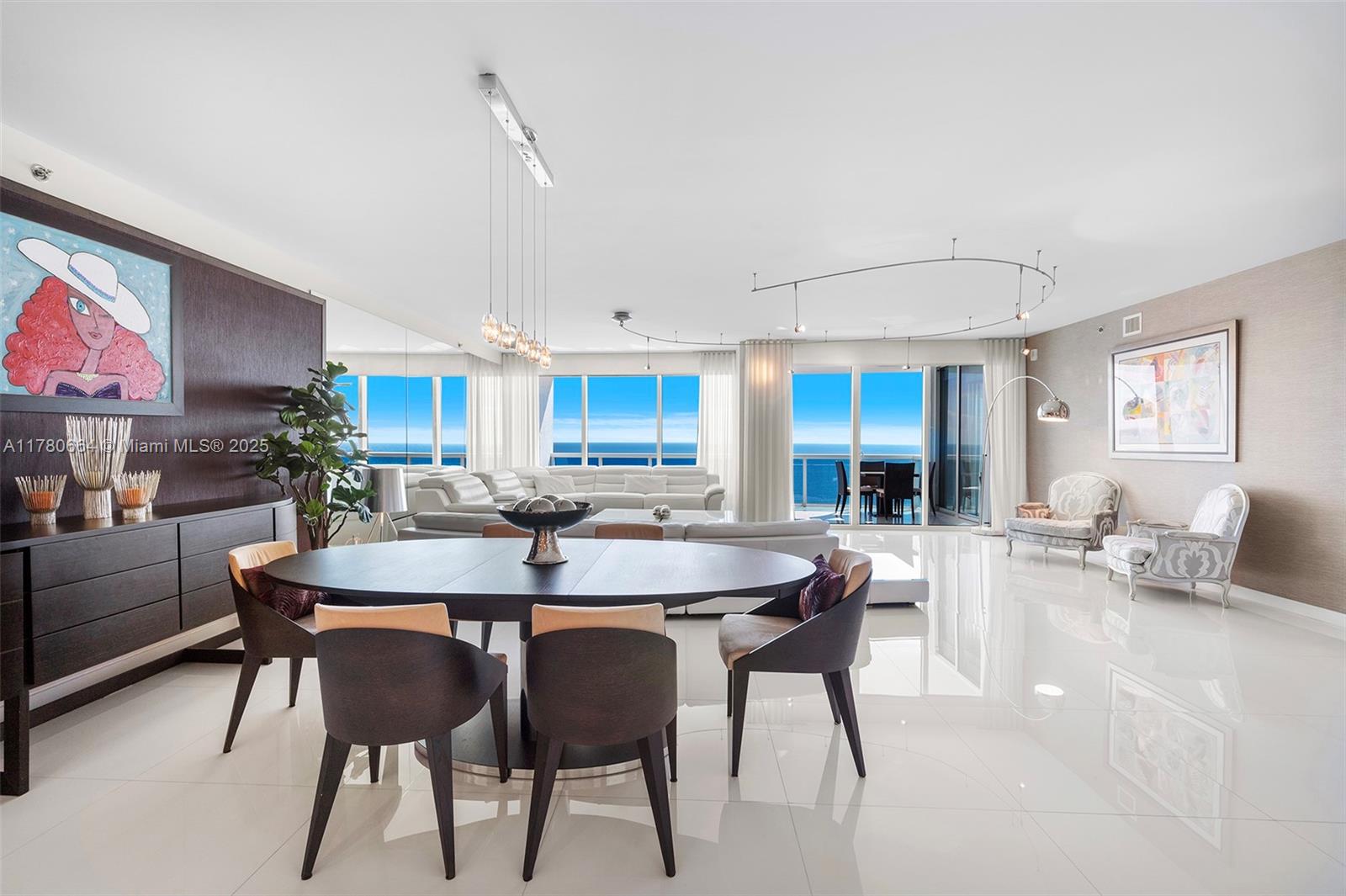 2711 HOLLYWOOD BEACH CONDO - Residential