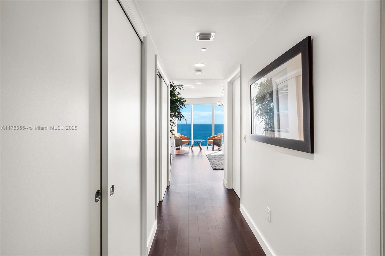 2711 HOLLYWOOD BEACH CONDO - Residential