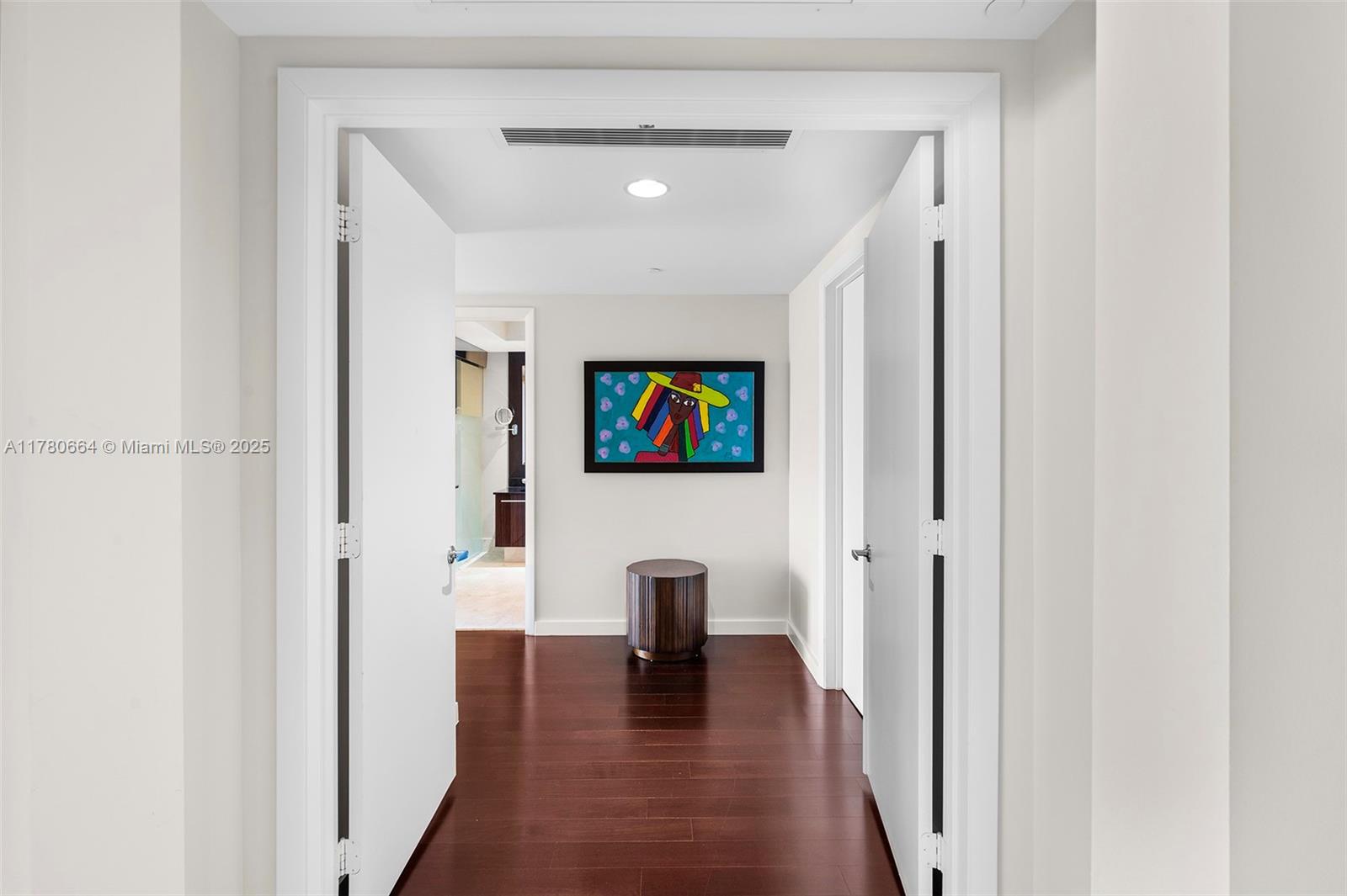 2711 HOLLYWOOD BEACH CONDO - Residential
