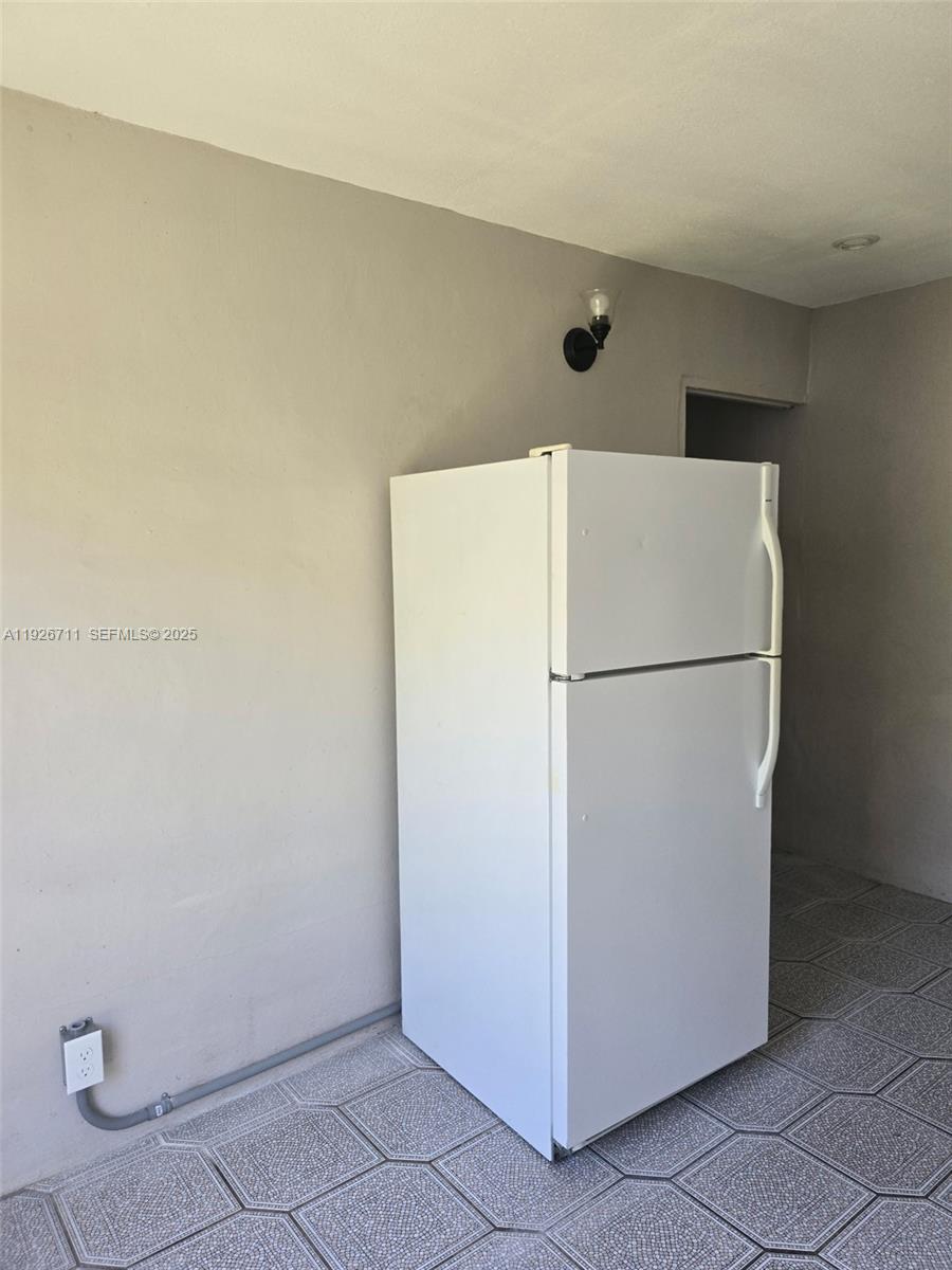 HOWARD PK 1ST ADDN - Residential Lease