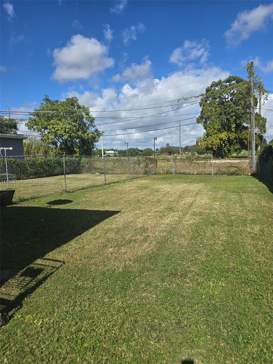 HOWARD PK 1ST ADDN - Residential Lease