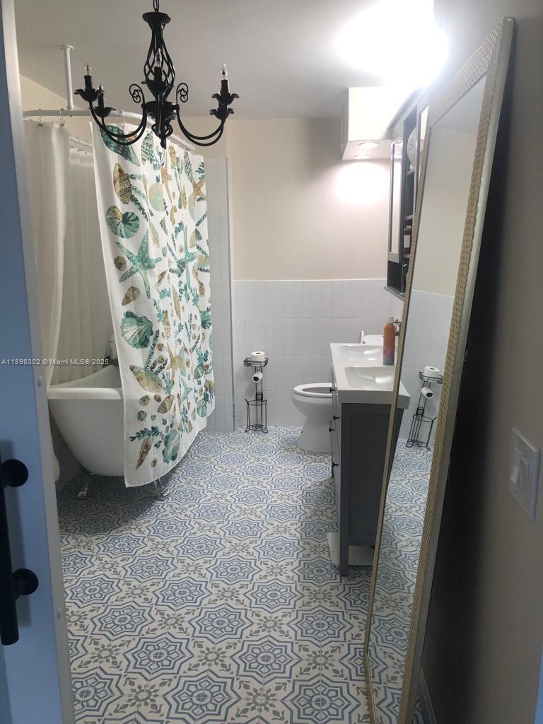CHELSEA BAYVIEW CONDO - Residential Lease