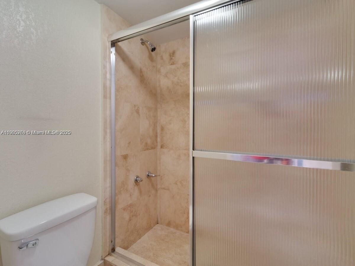 STRATFORD HOUSE CONDO - Residential