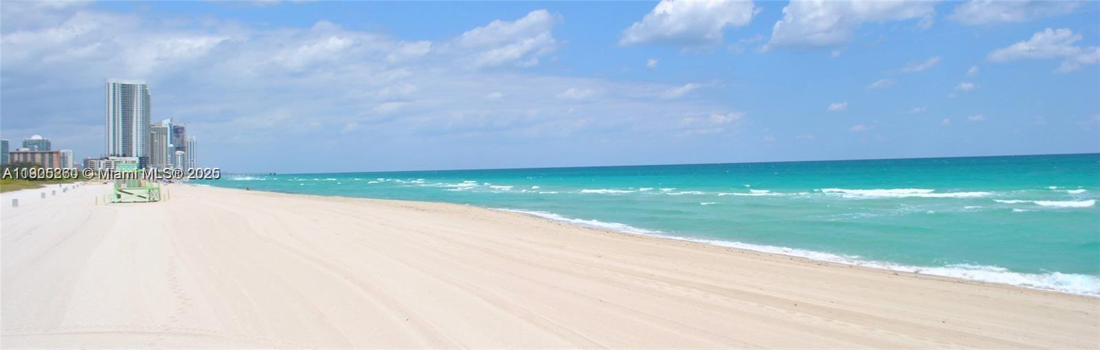 STRATFORD HOUSE CONDO - Residential