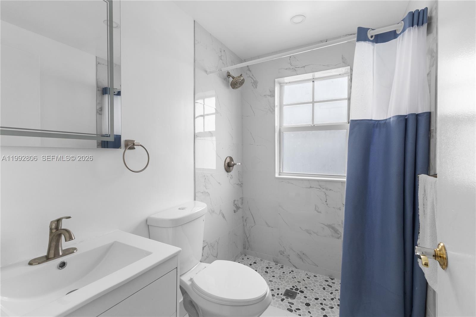 SOUTH MOON CONDO - Residential