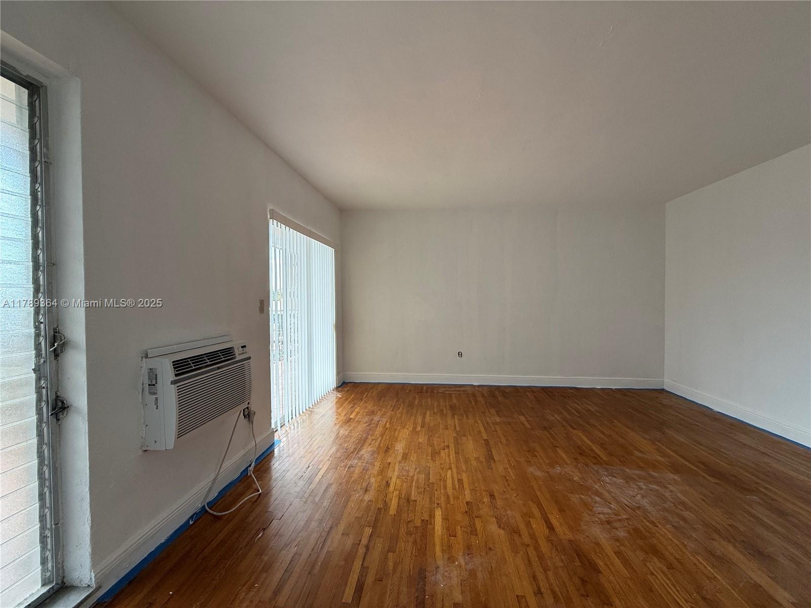 1316 NE 105th St 203