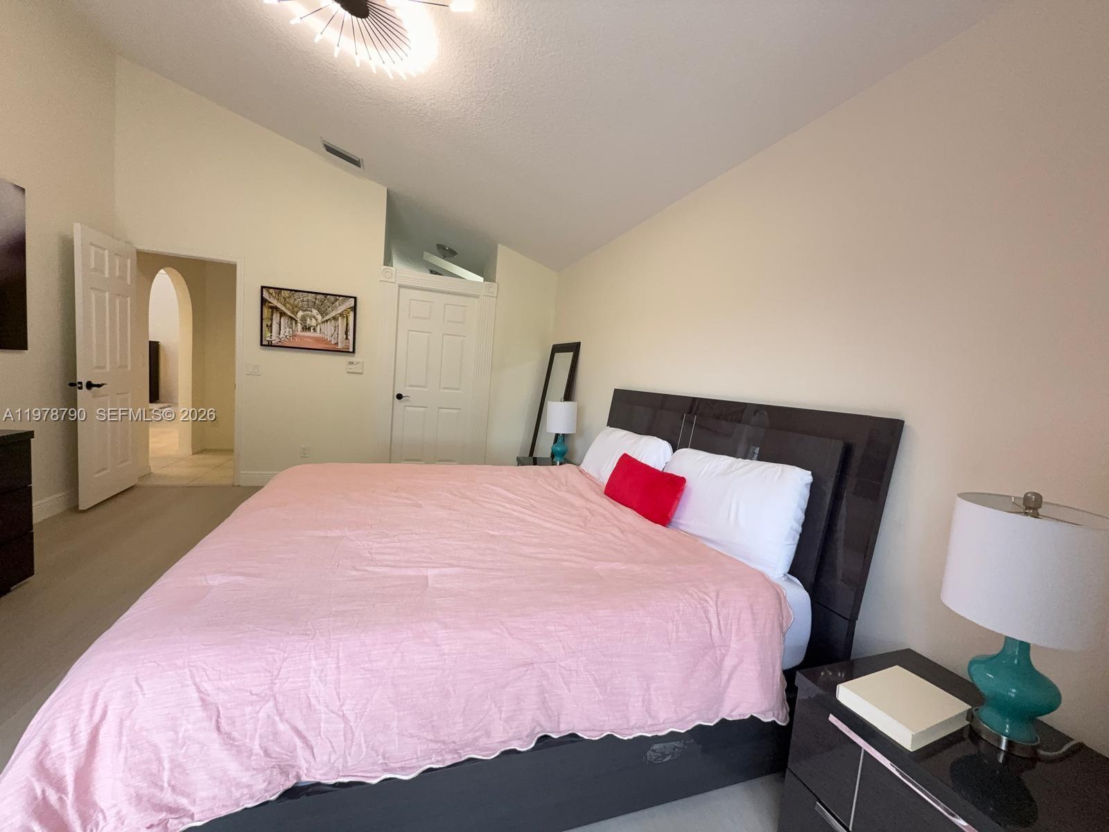 BARCLAY CLUB AT PGA NATL - Residential