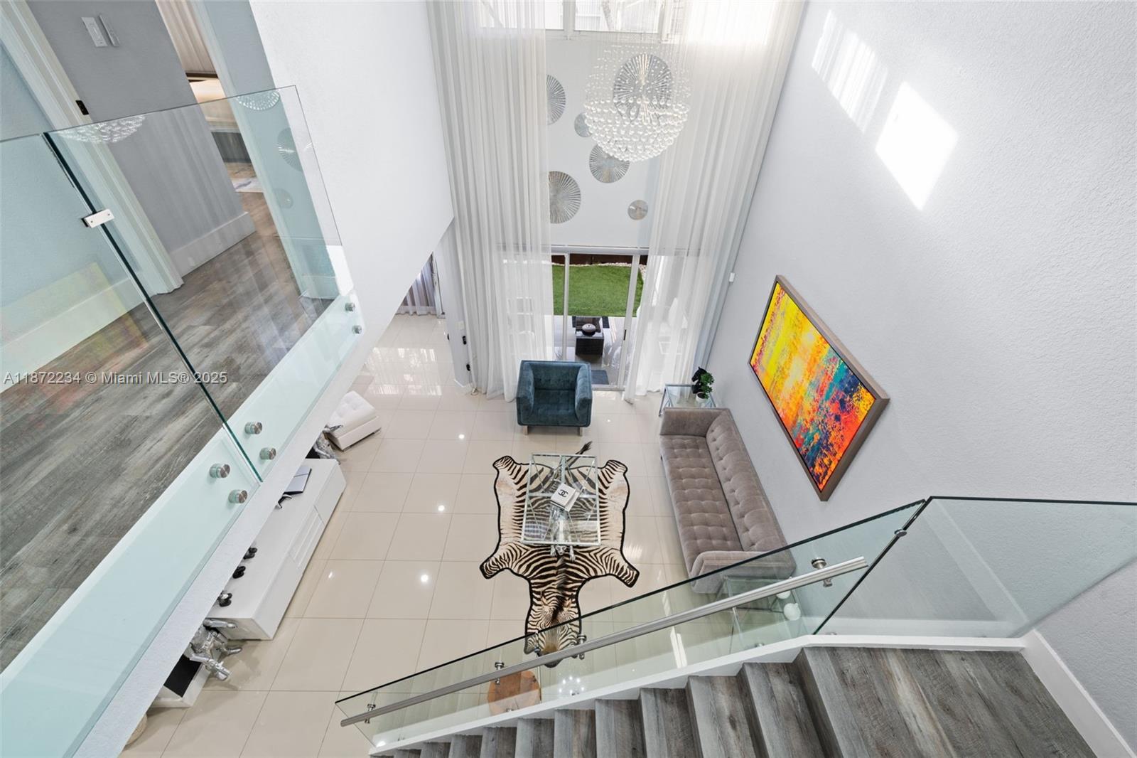 DORAL ISLES NORTH SEC THR - Residential