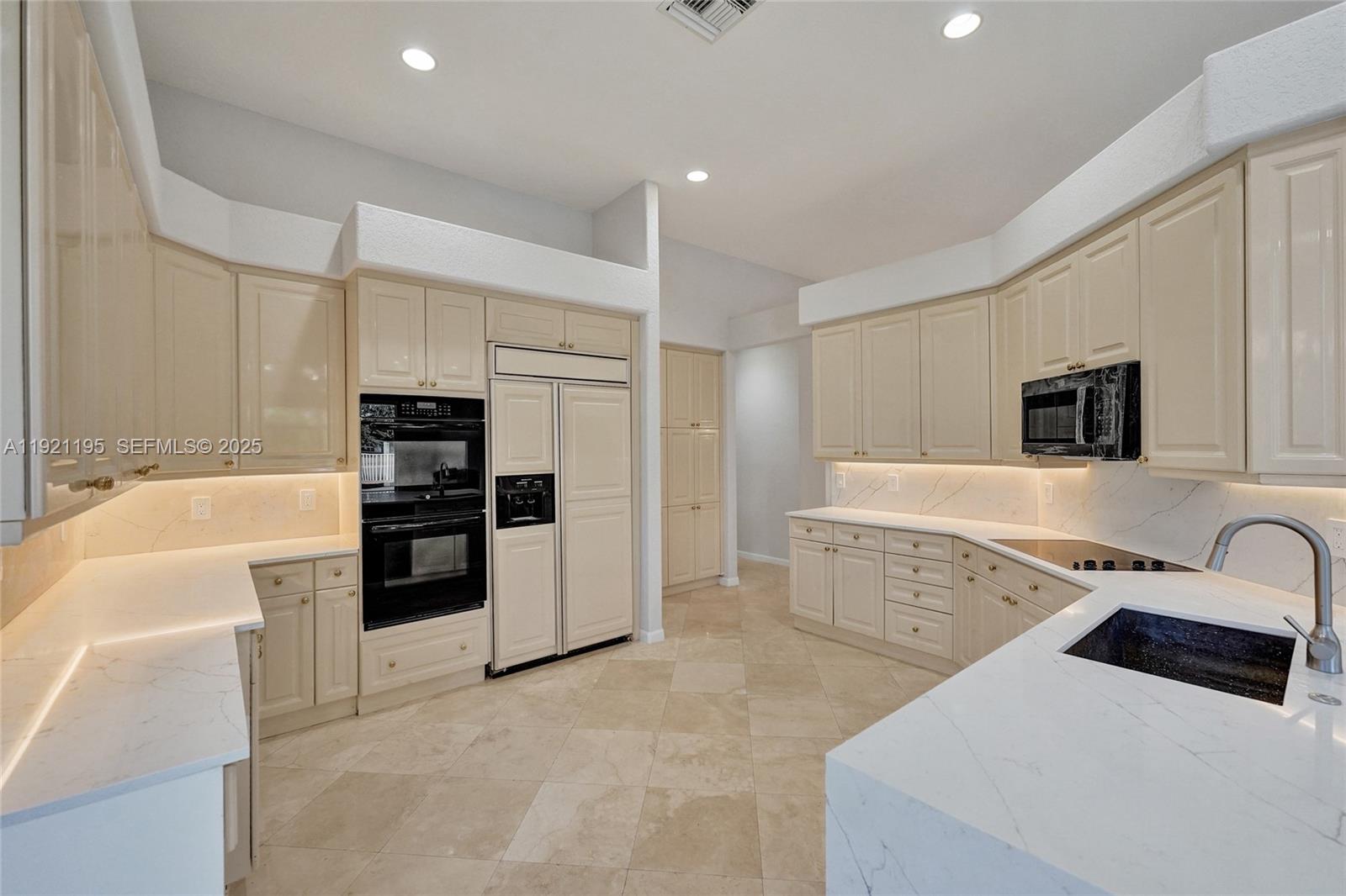 SECTOR 7 - PARCELS F G H - Residential