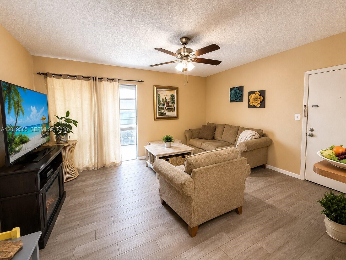 ASHMONT CONDOMINIUM I - Residential