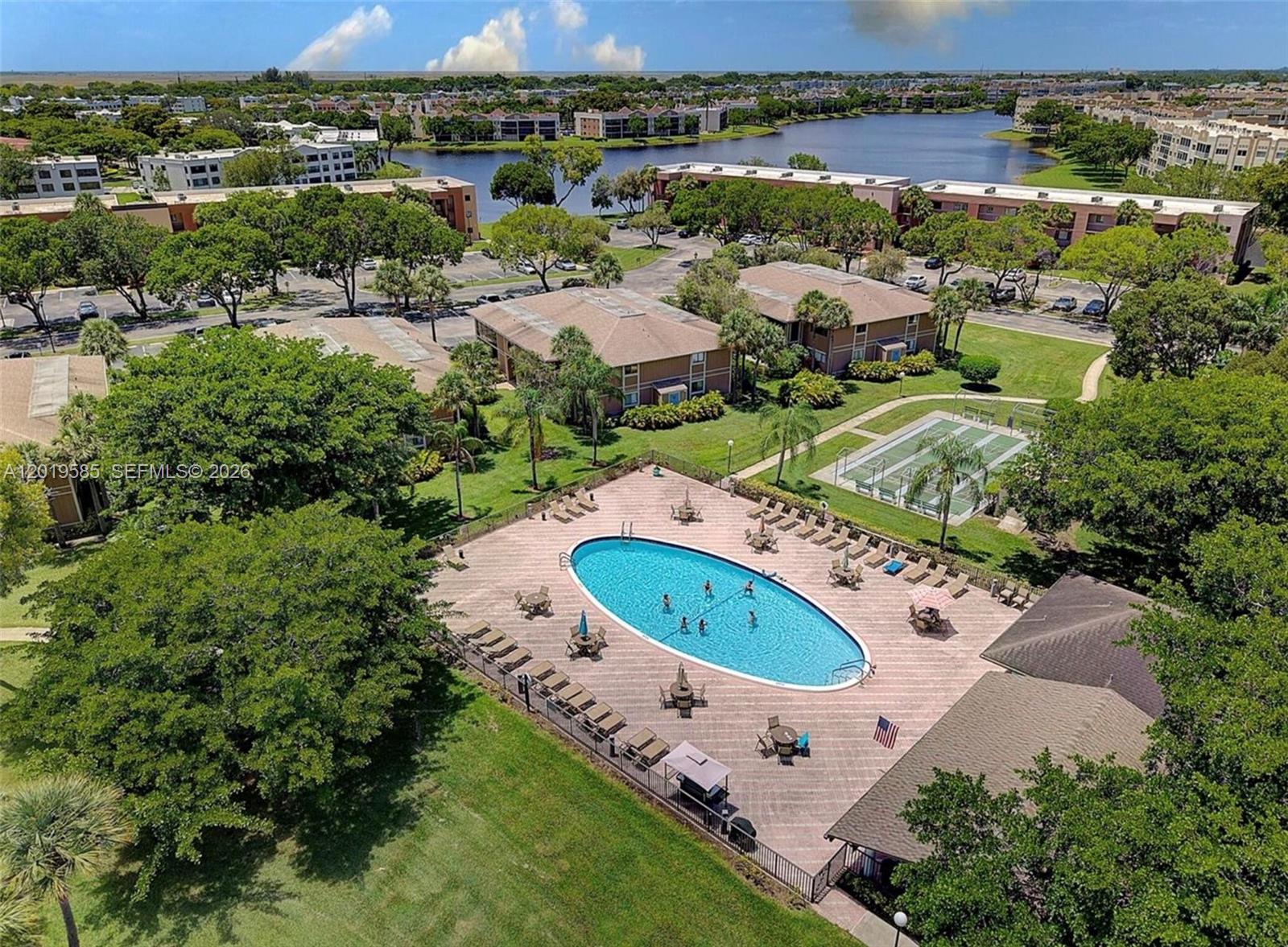 ASHMONT CONDOMINIUM I - Residential