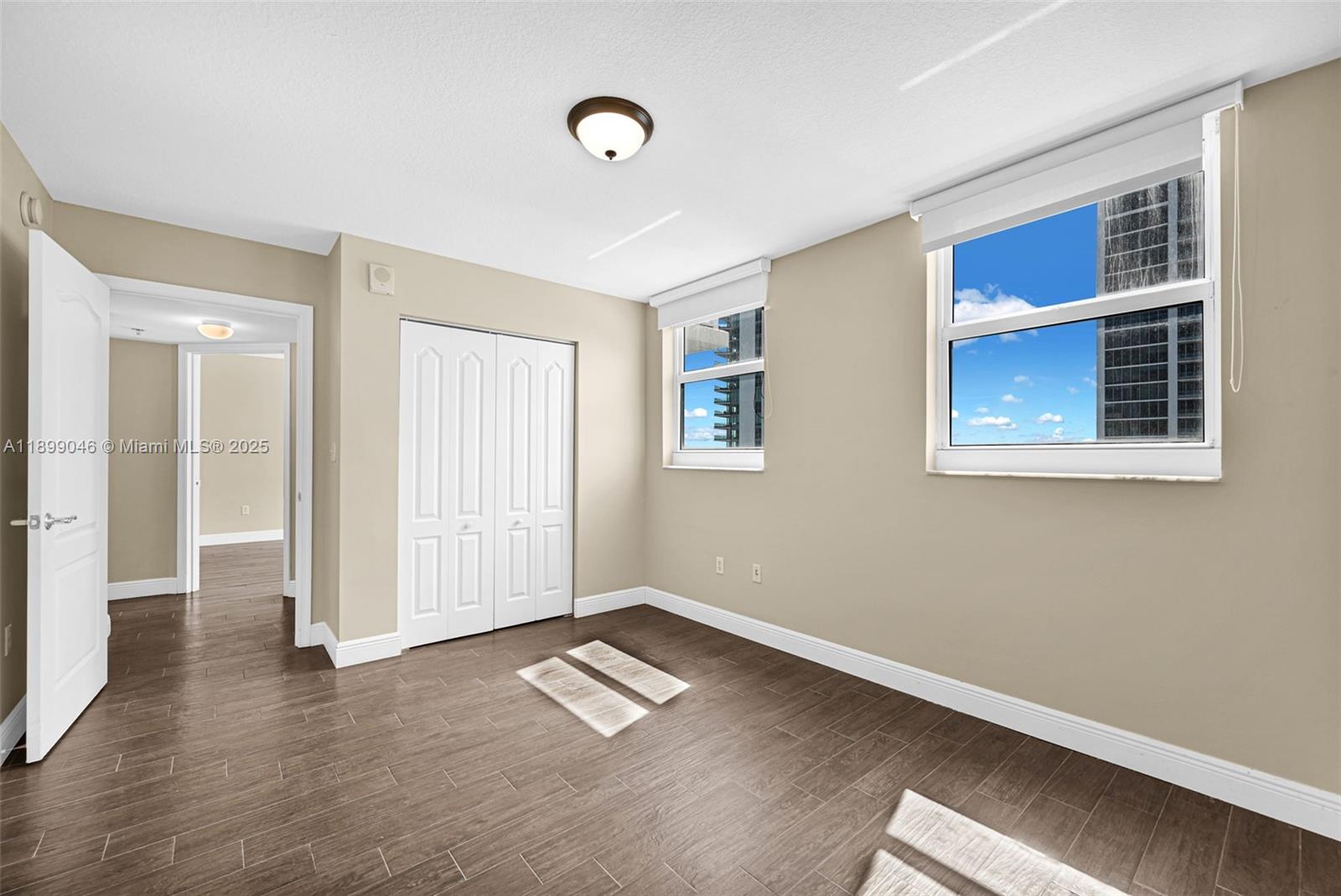 THE CLUB AT BRICKELL BAY - Residential