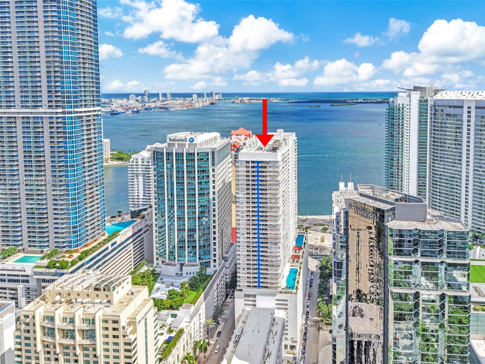 THE CLUB AT BRICKELL BAY - Residential