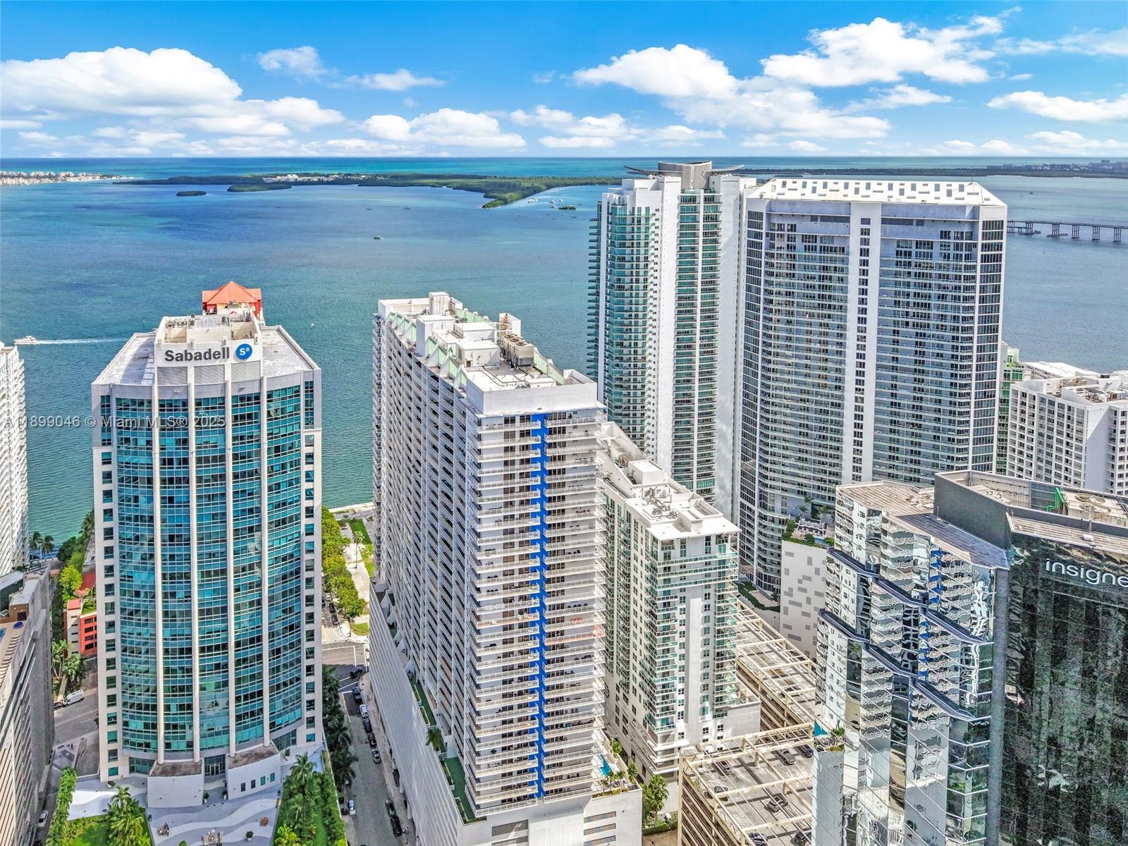 THE CLUB AT BRICKELL BAY - Residential