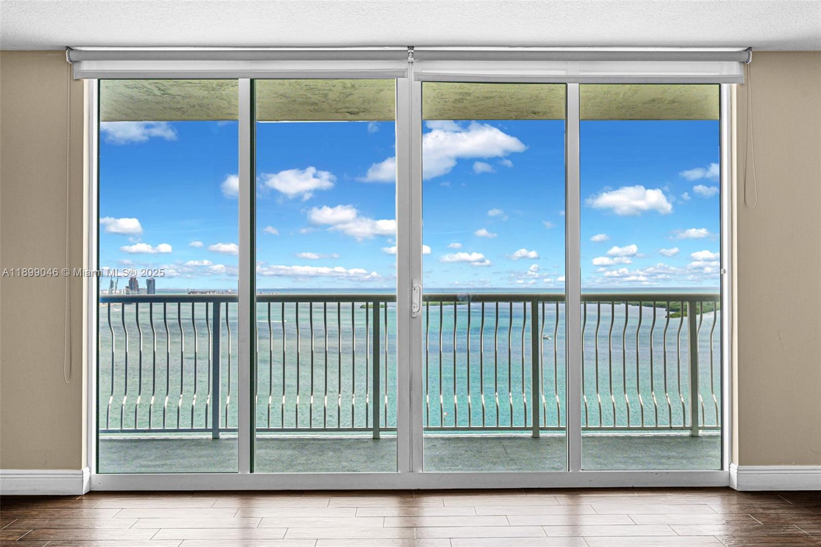 THE CLUB AT BRICKELL BAY - Residential
