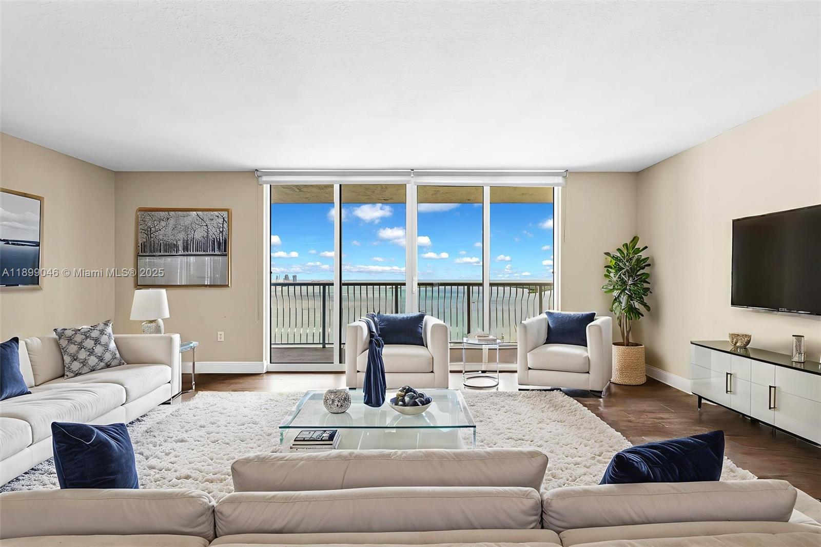 1200 Brickell Bay Dr 3501