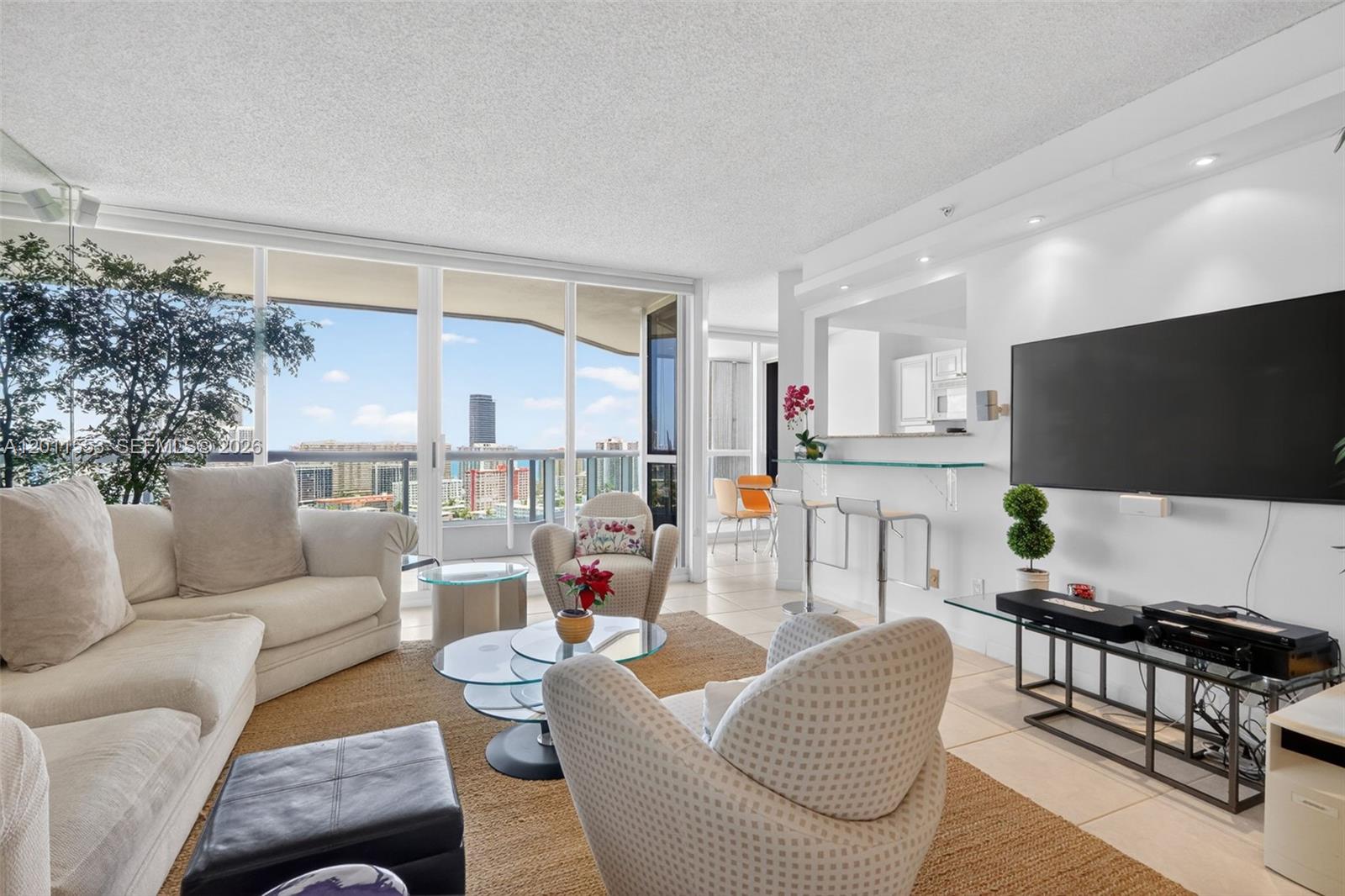 21205 YACHT CLUB DR 2409