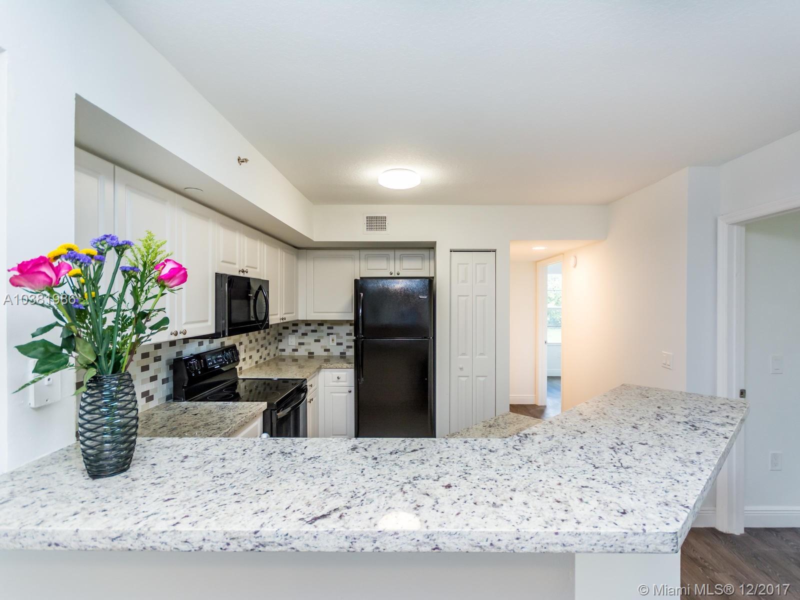 EMERALD ISLE AT LAGUNA LA - Residential Lease