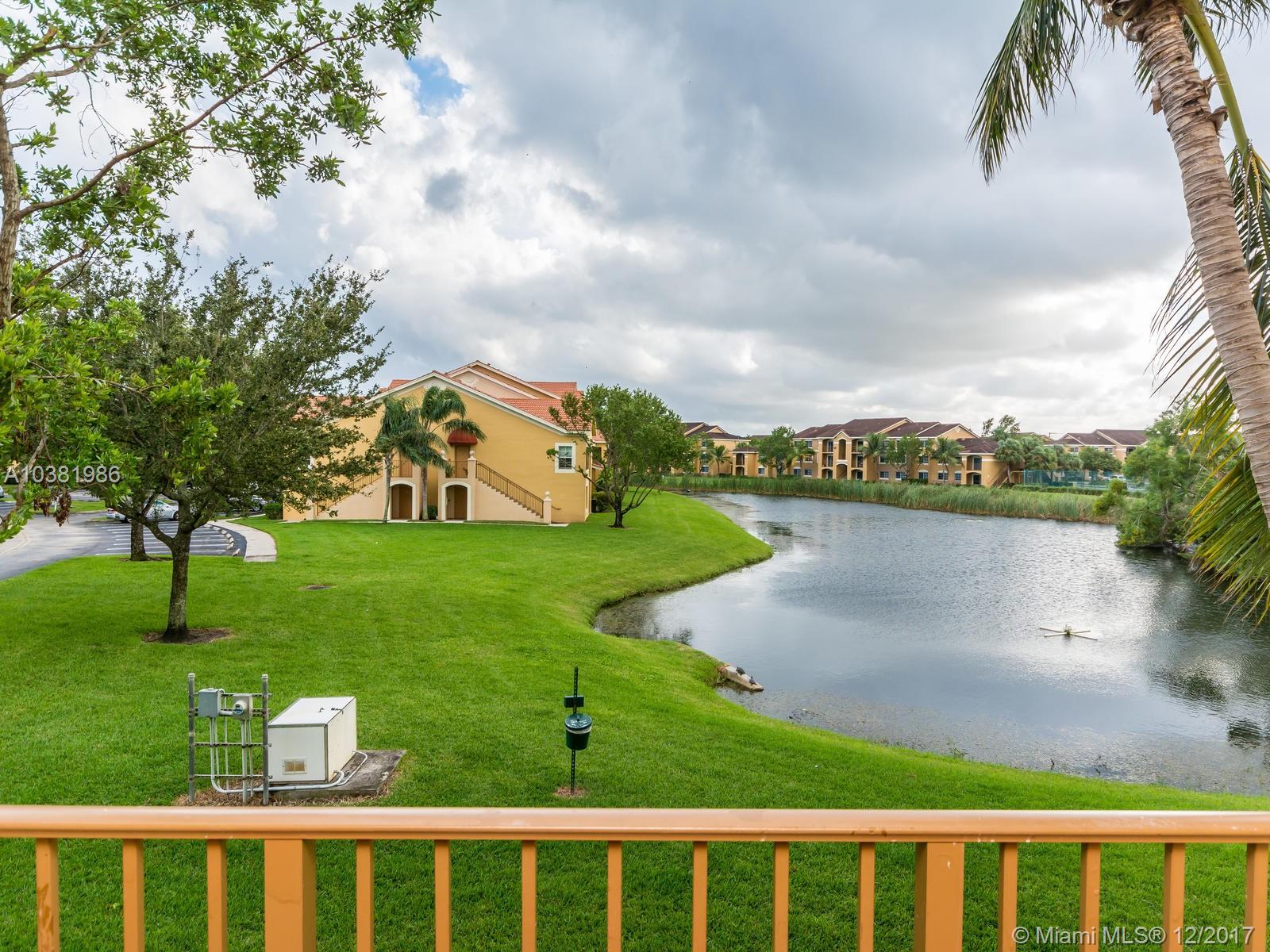 EMERALD ISLE AT LAGUNA LA - Residential Lease