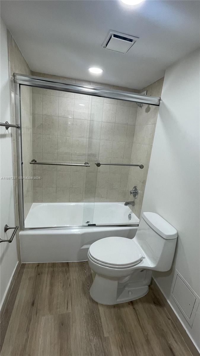 5600 CONDO - Residential