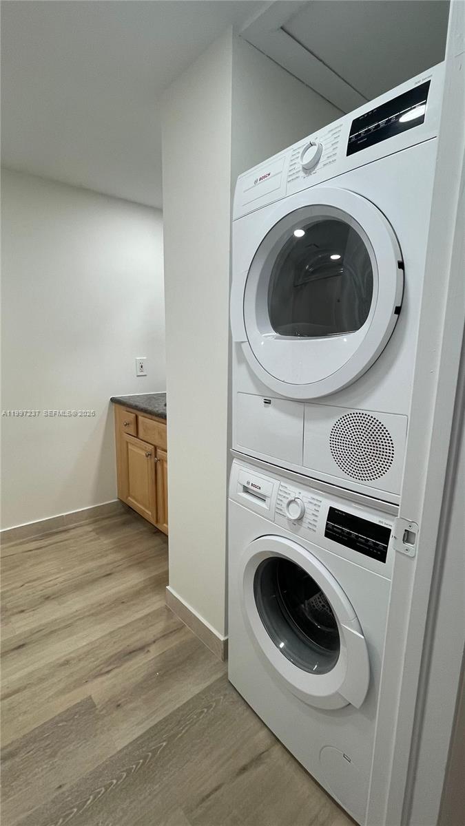 5600 CONDO - Residential