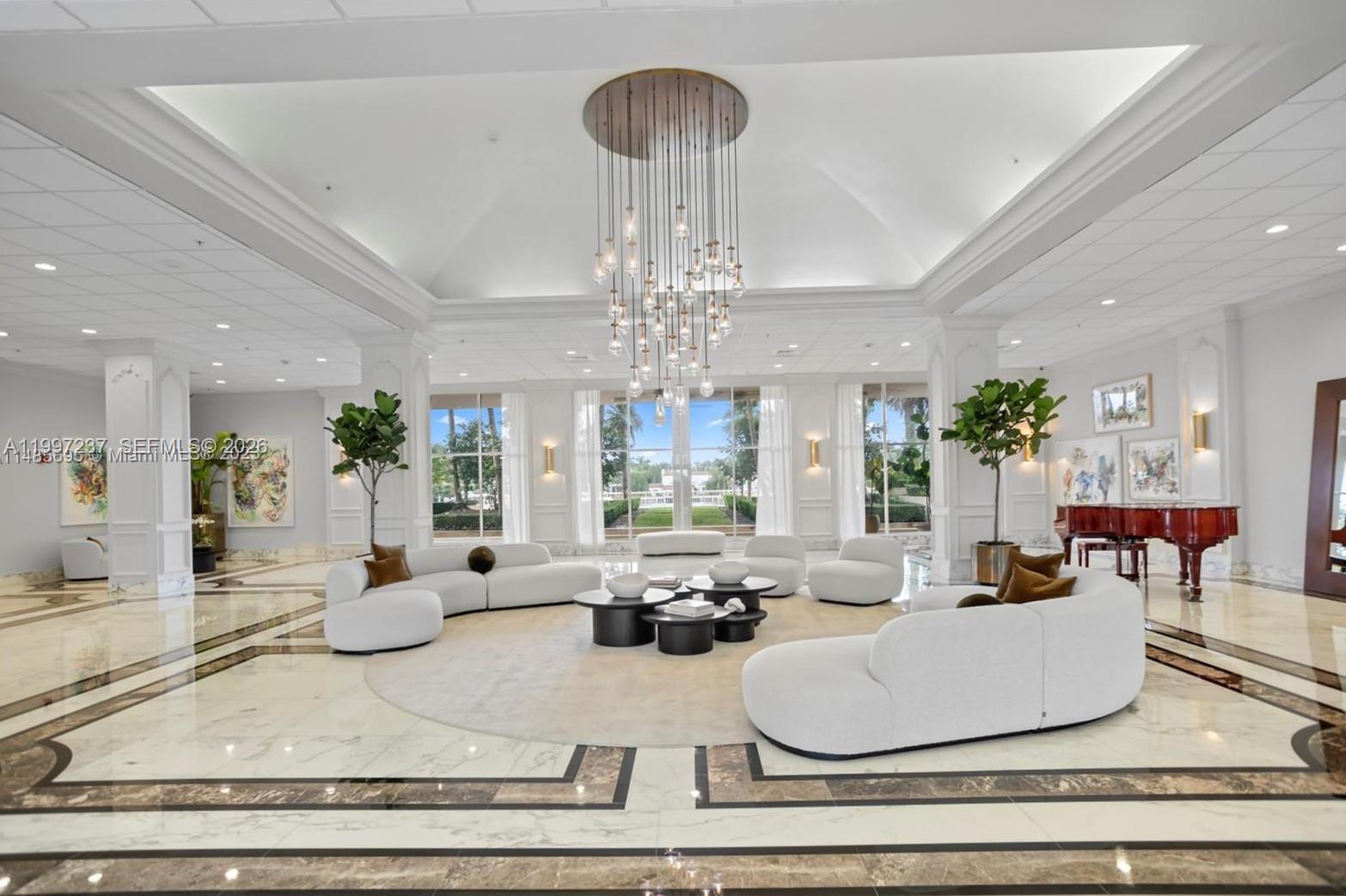 5600 CONDO - Residential