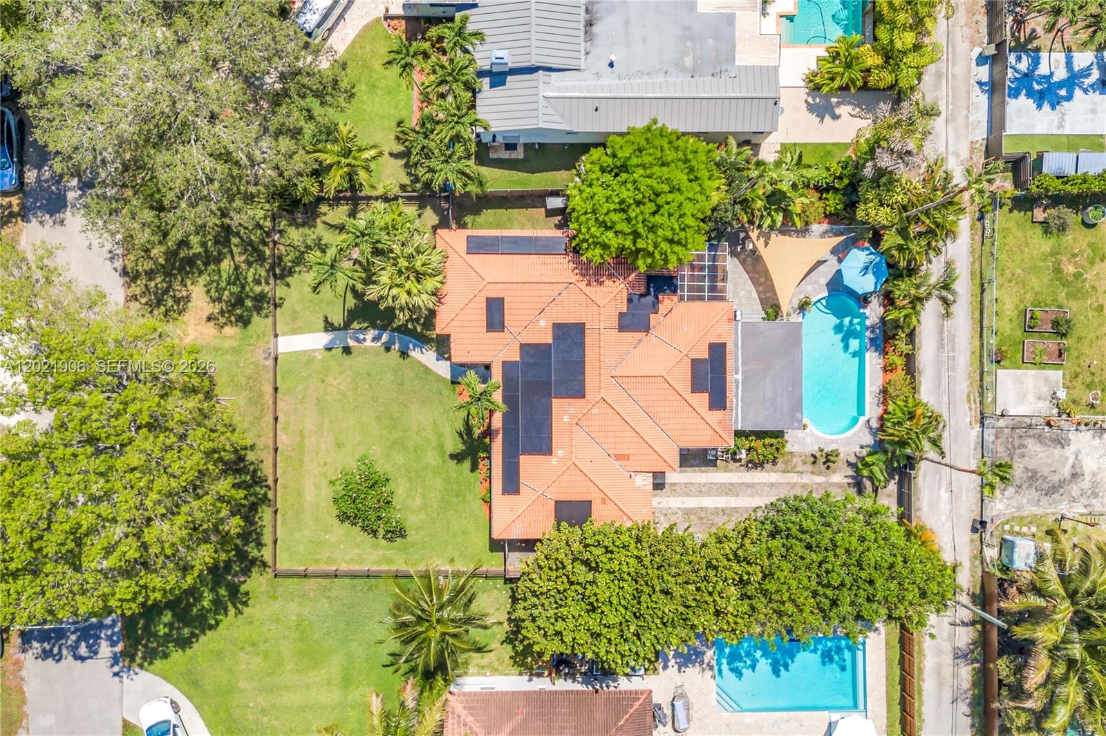COLLEGE HEIGHTS - Residential